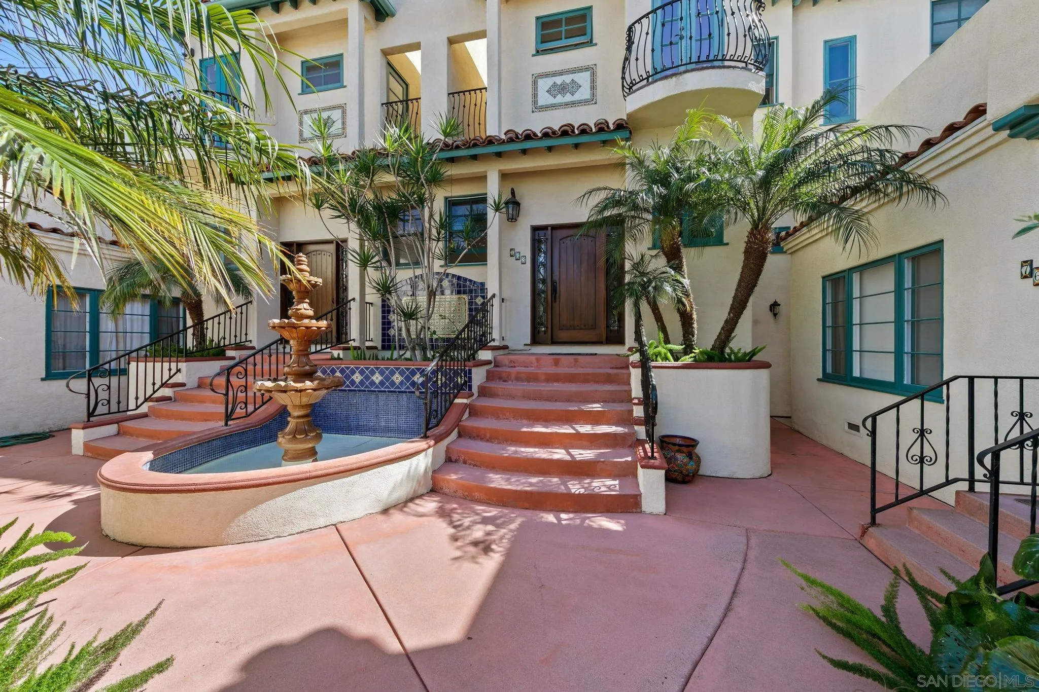 763 G Ave