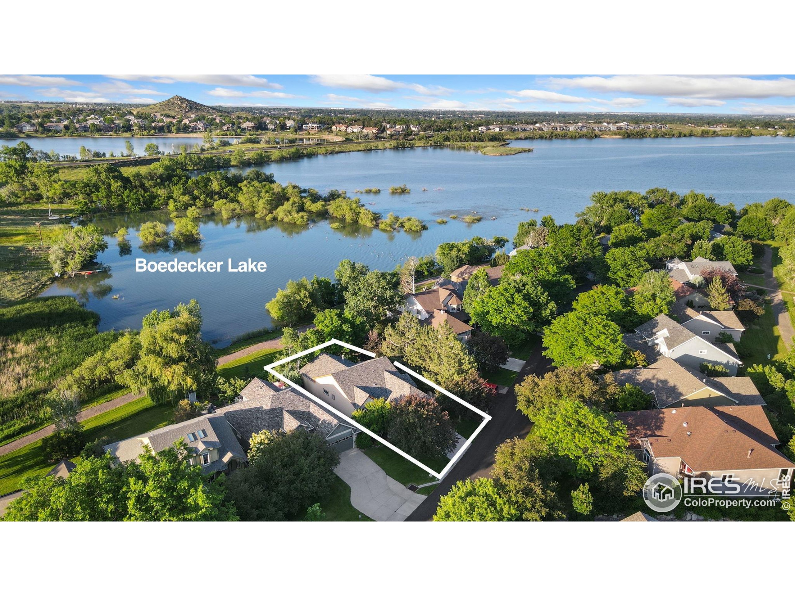 5365 Lighthouse Point Ct