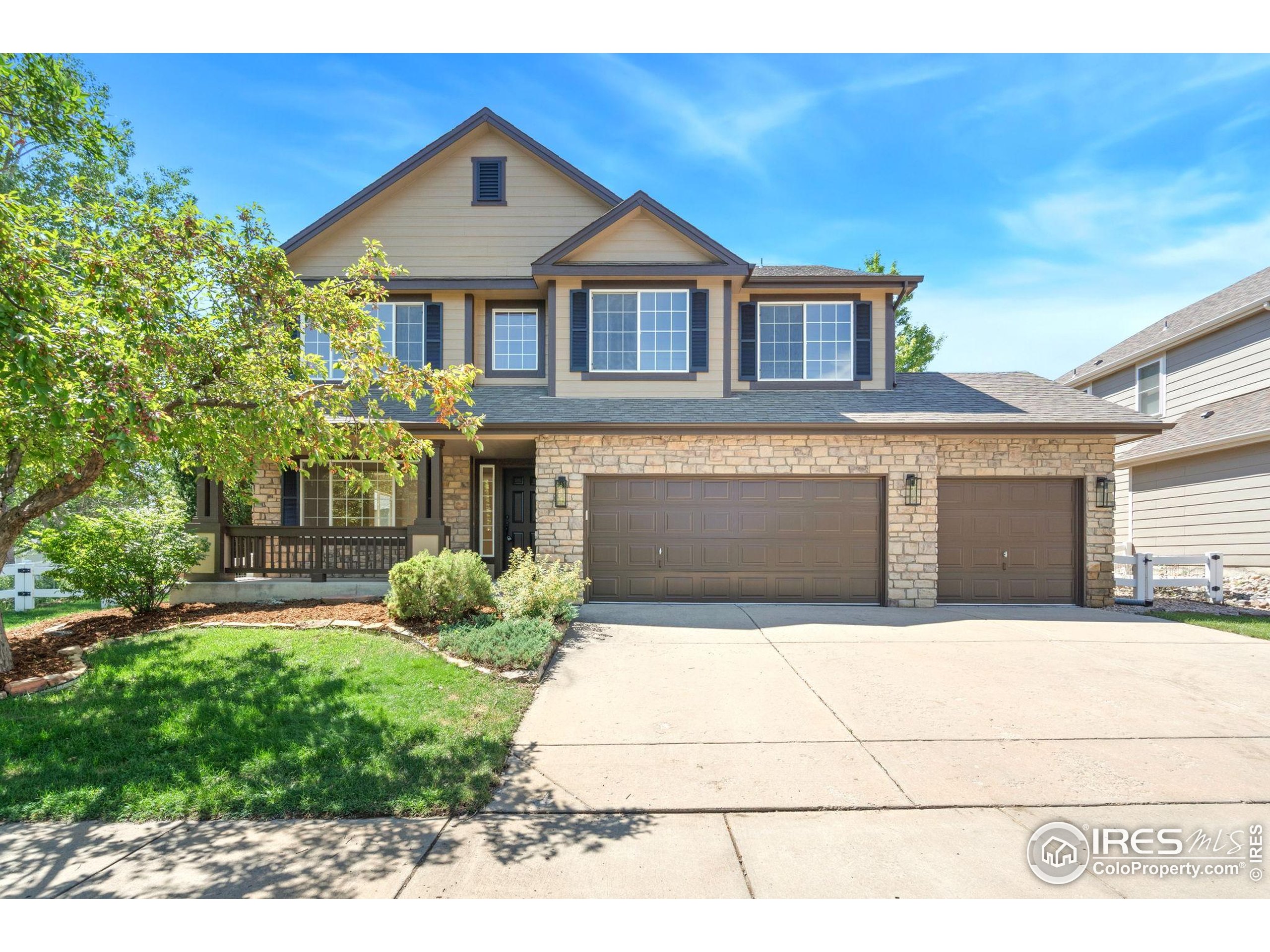 4516 Foothills Dr
