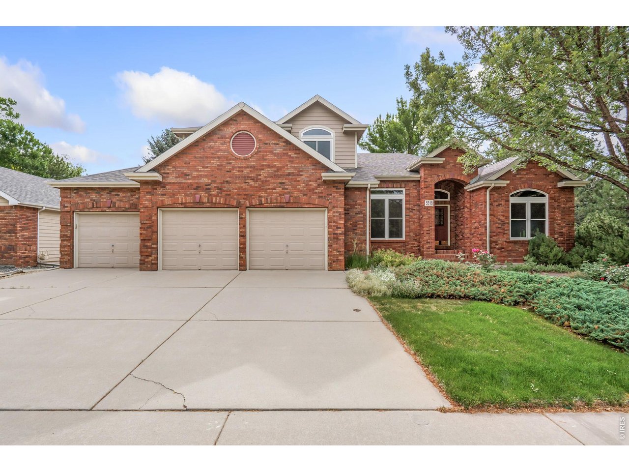 5518 White Willow Dr