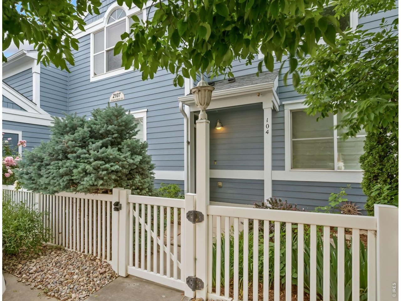 2107 Grays Peak Dr 104