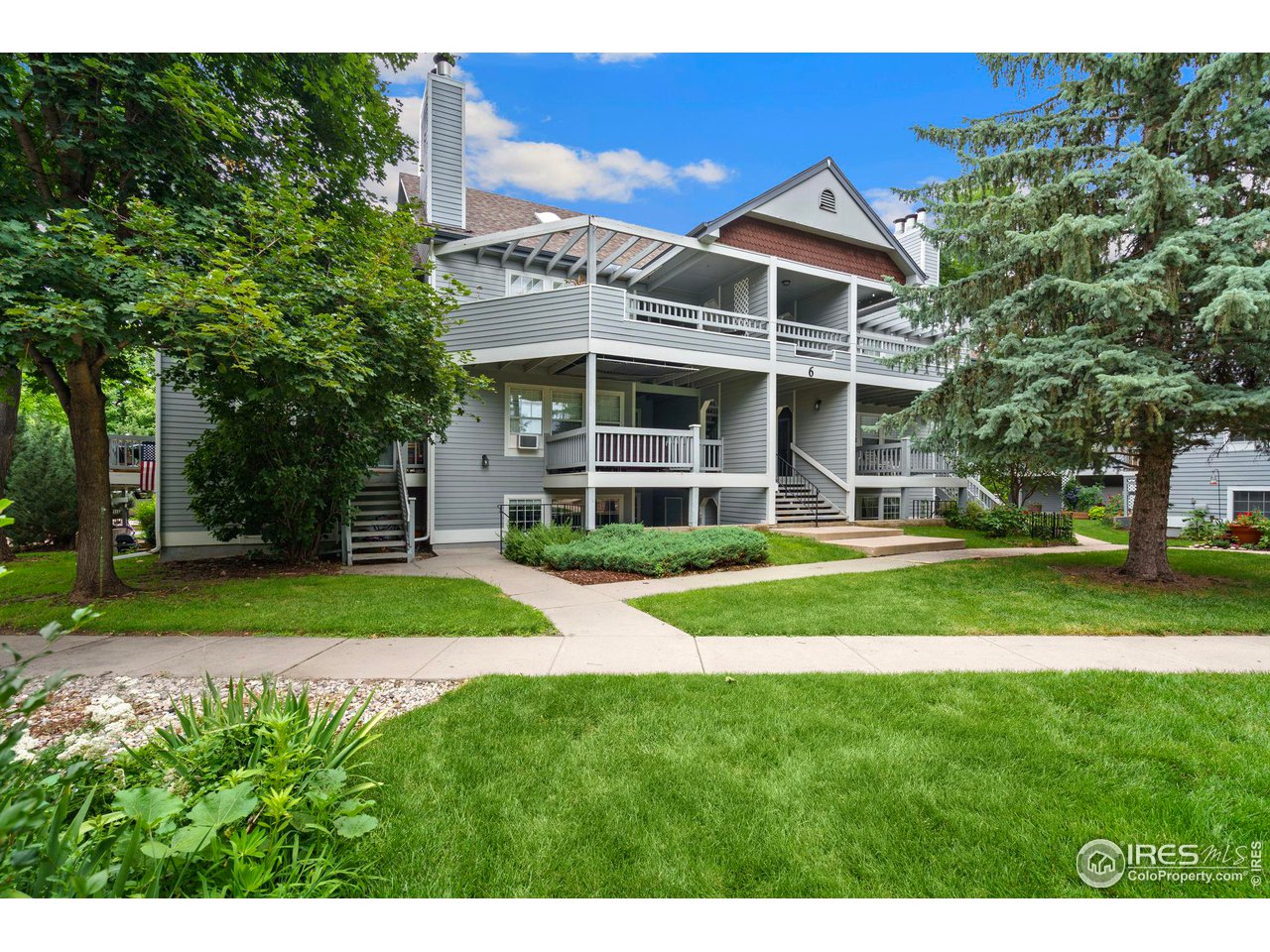 1601 W Swallow Rd 6-6C