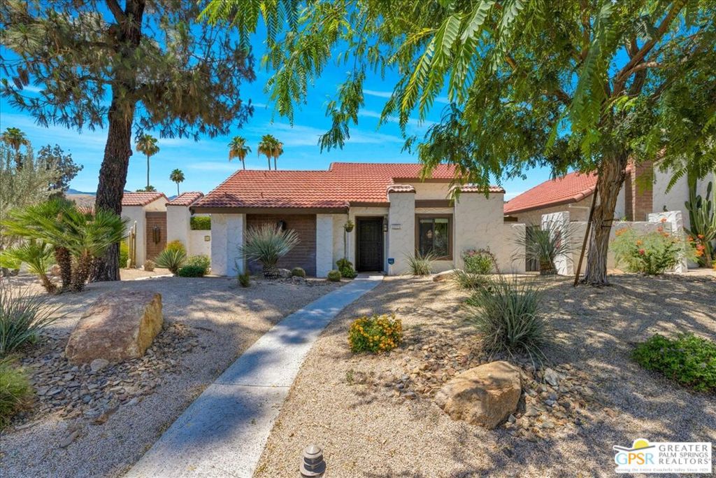 2277 S Gene Autry Trail E