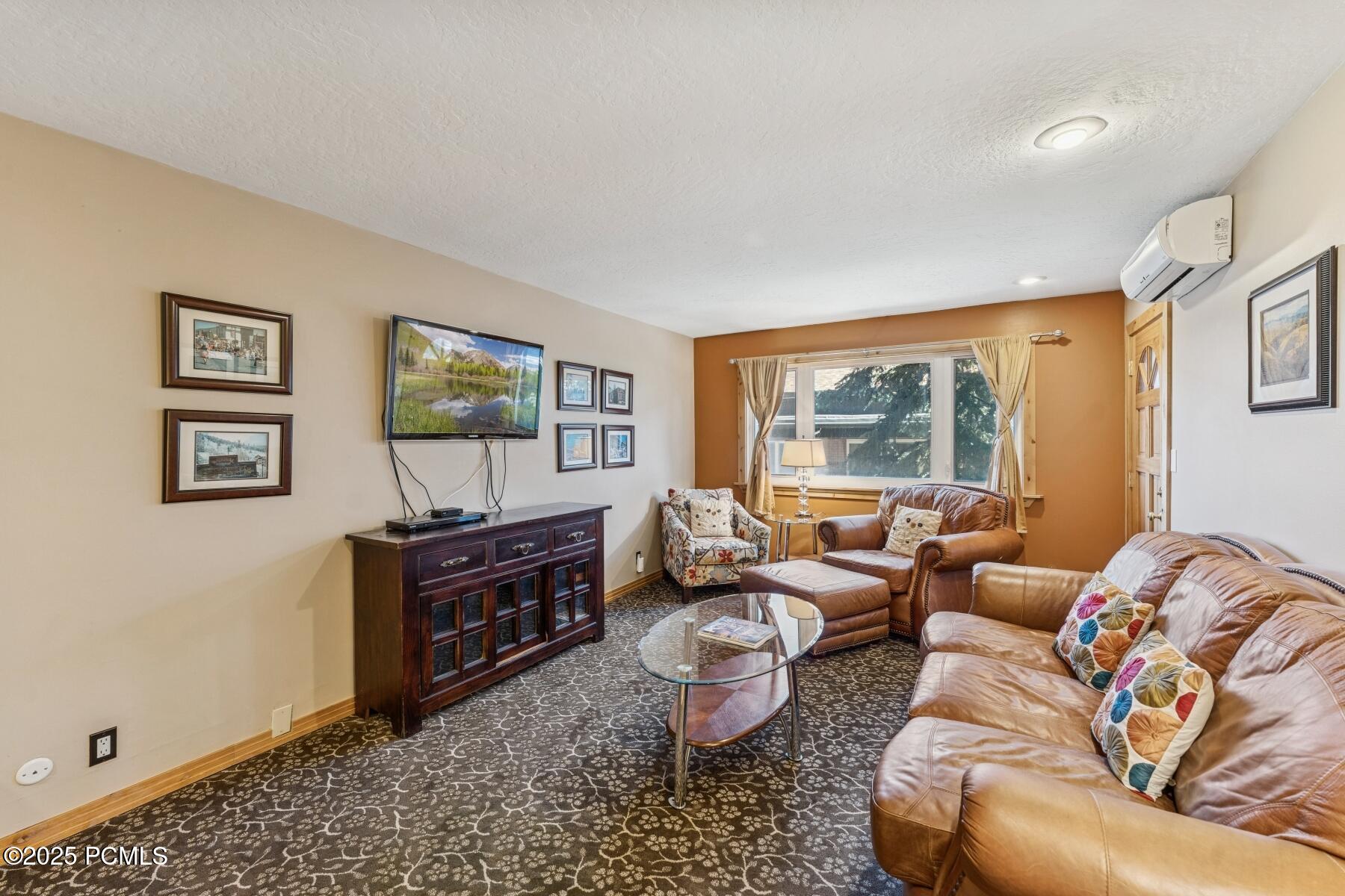 220 Park Avenue, C48