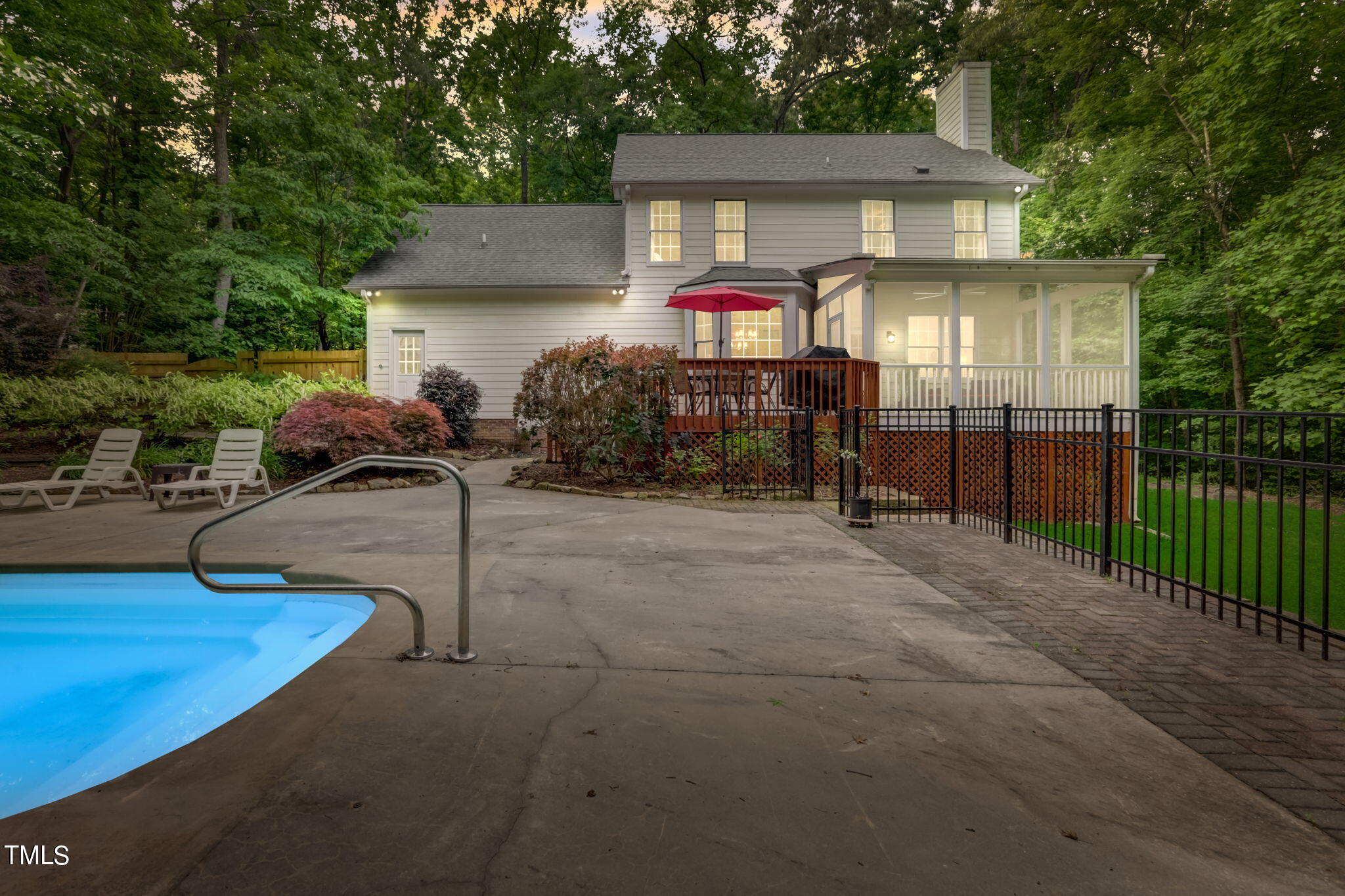 147 Dover Road