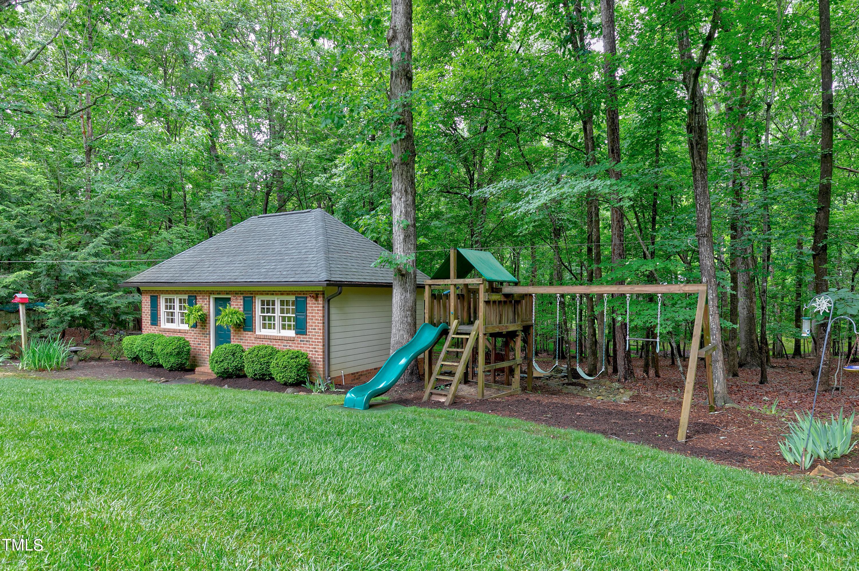 5 Sagamore Place