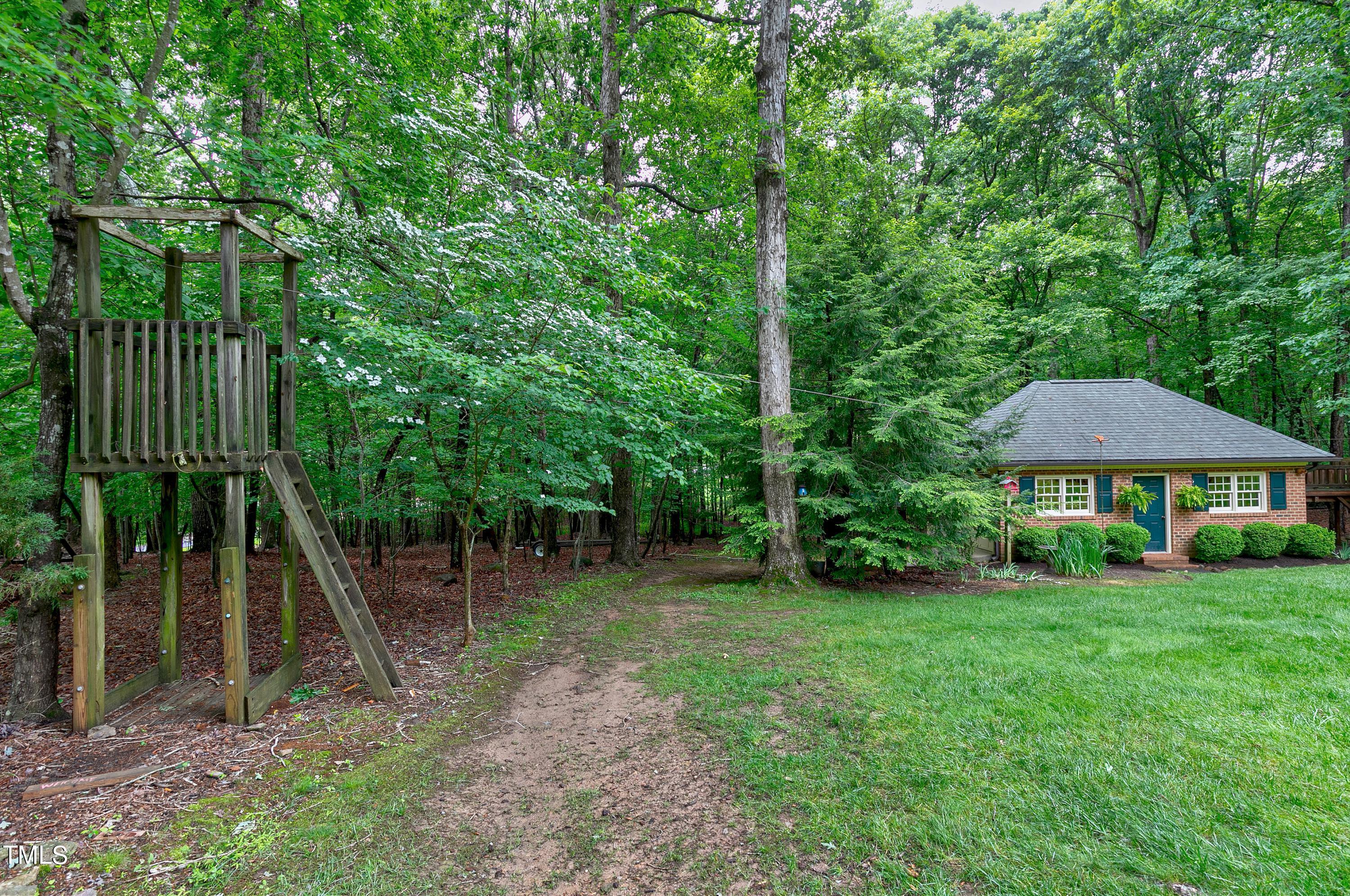 5 Sagamore Place