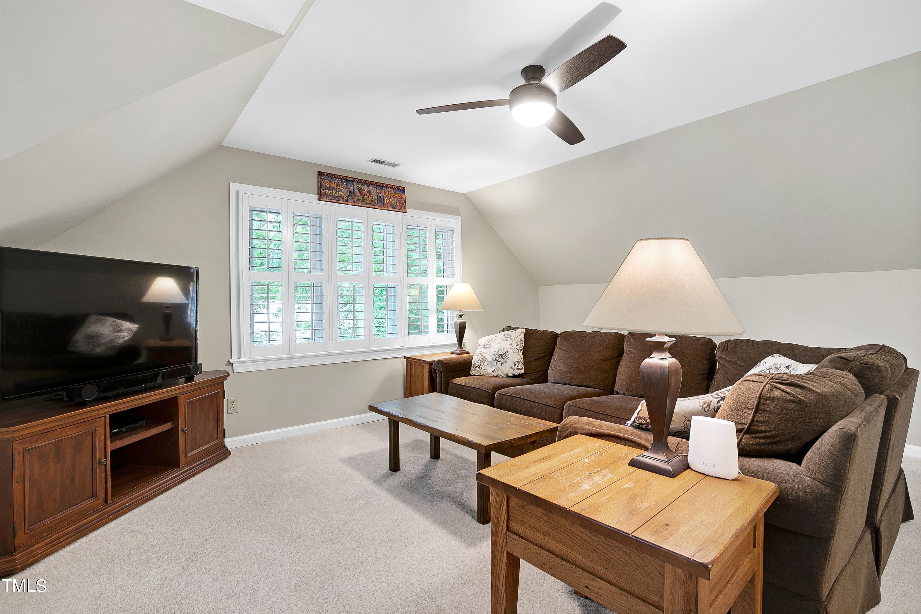 5 Sagamore Place