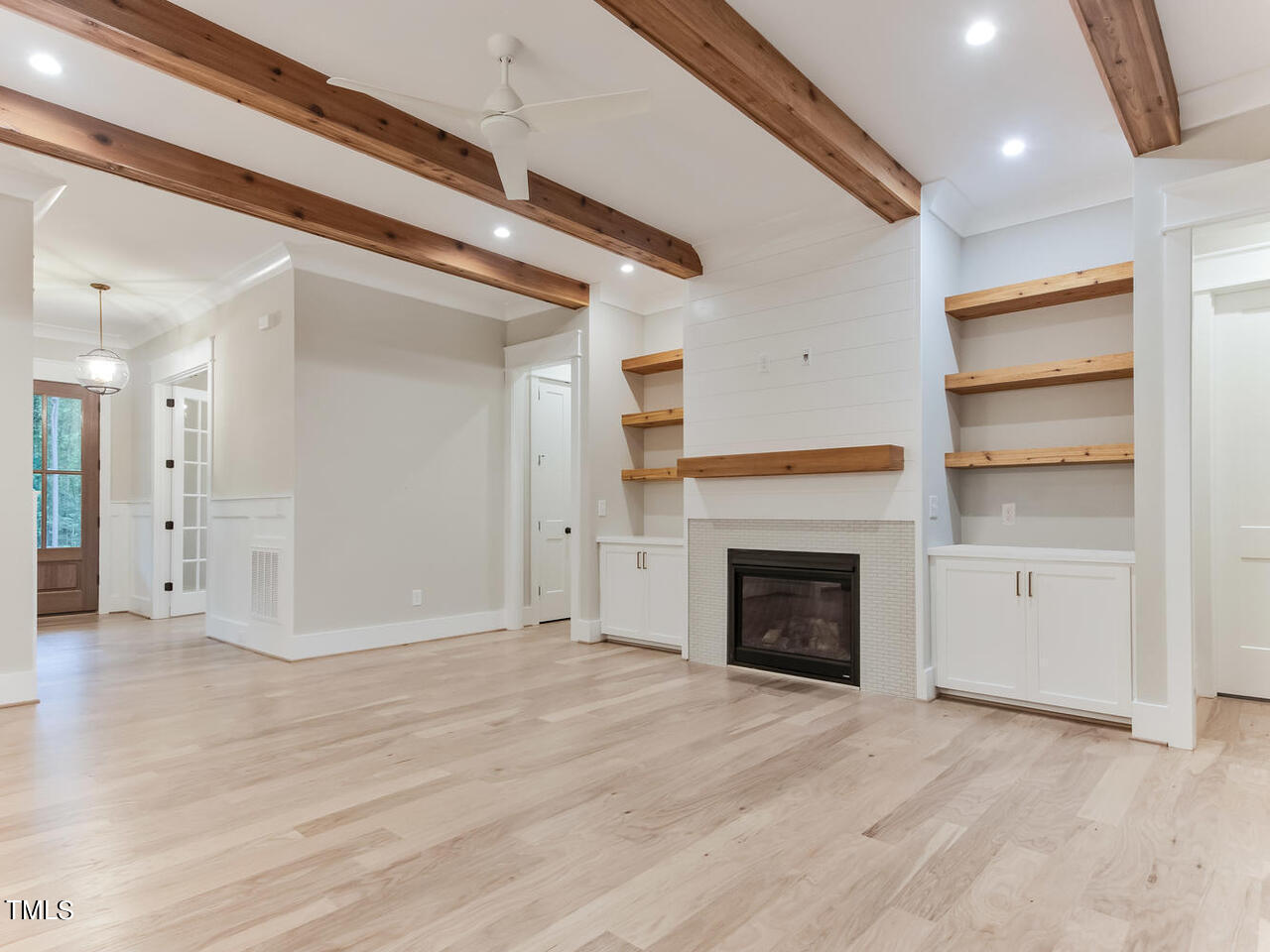 1325 Old Lystra Road