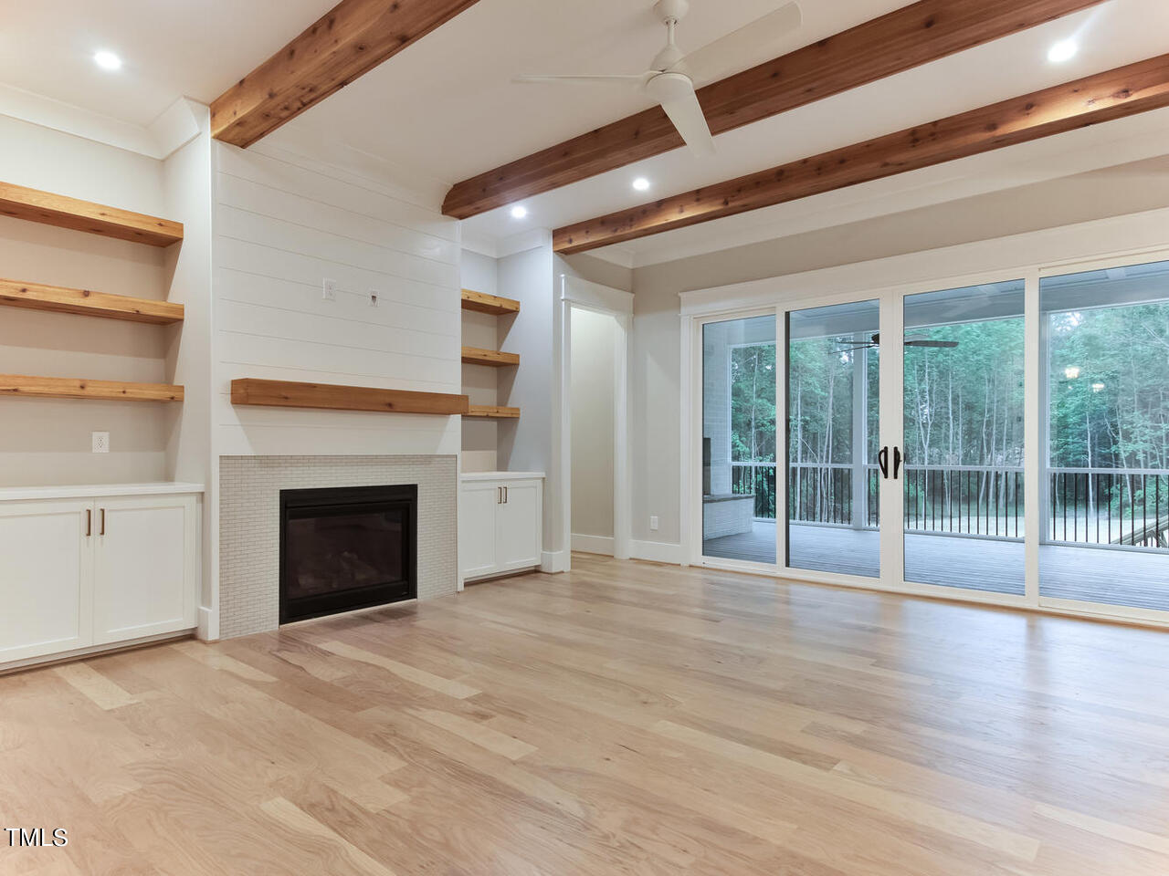 1325 Old Lystra Road