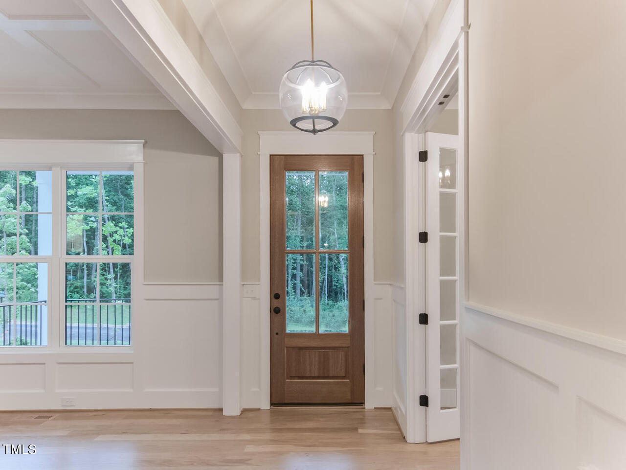 1325 Old Lystra Road