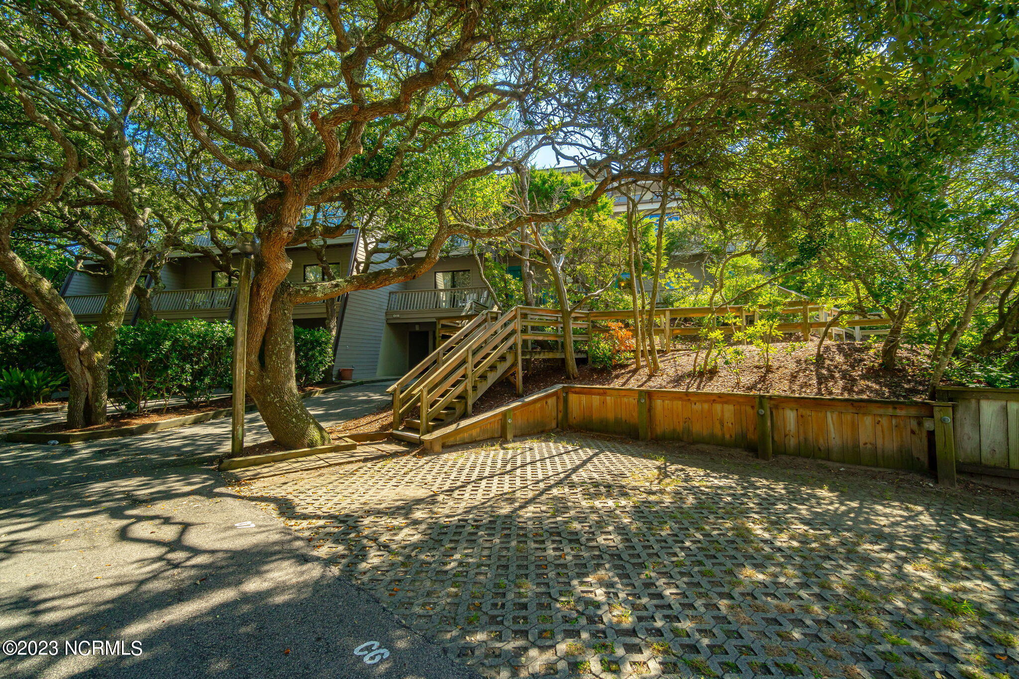 545 Salter Path Rd, #D6