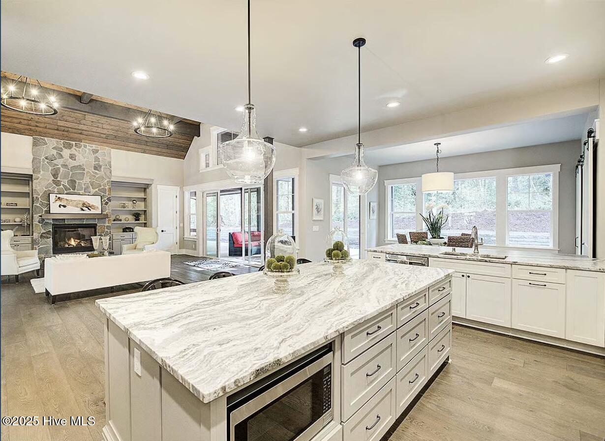 1 Kenwood Court
