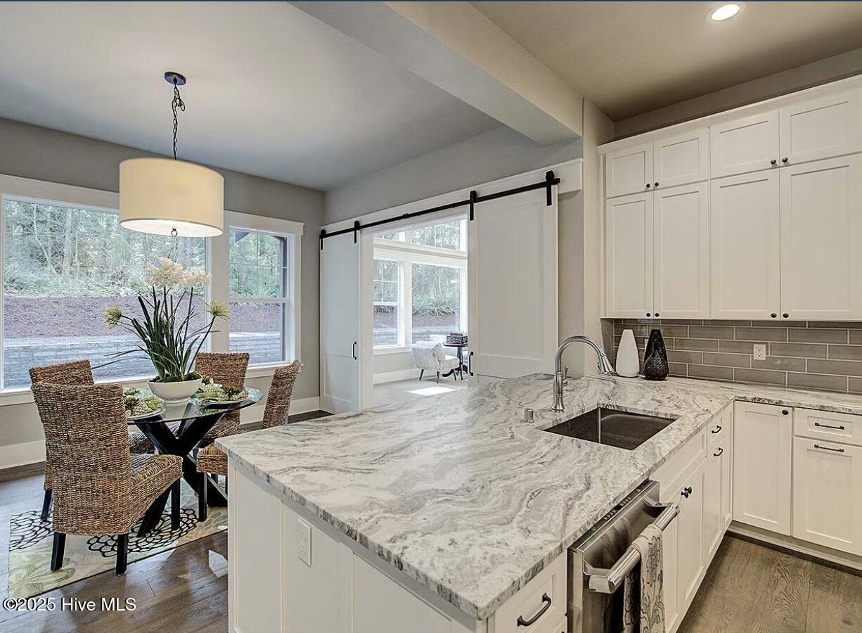 1 Kenwood Court