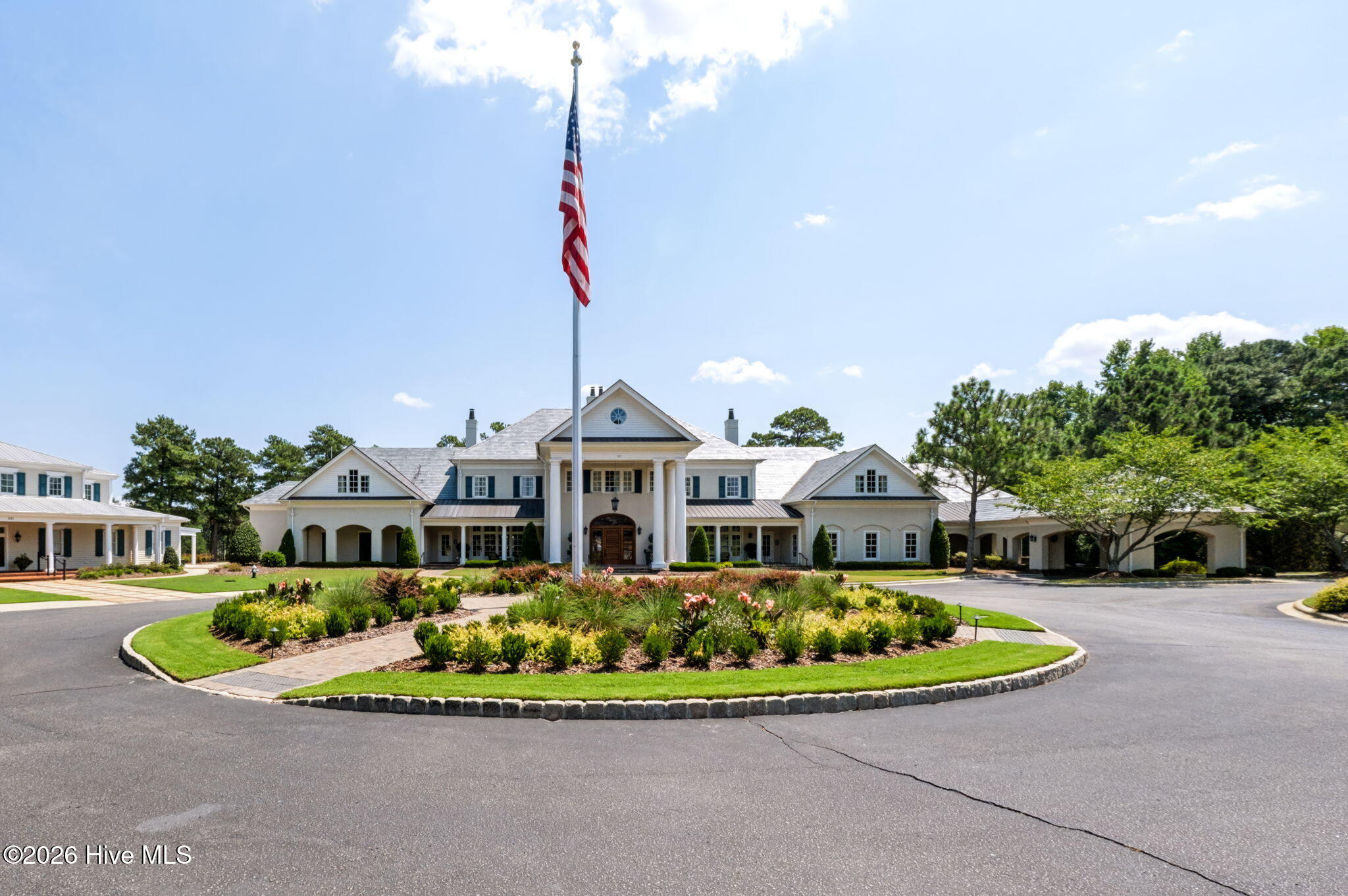 1 Kenwood Court