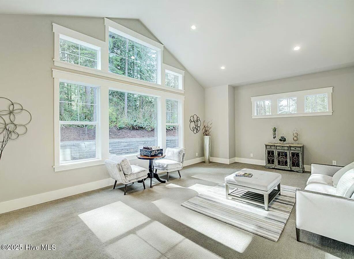 1 Kenwood Court