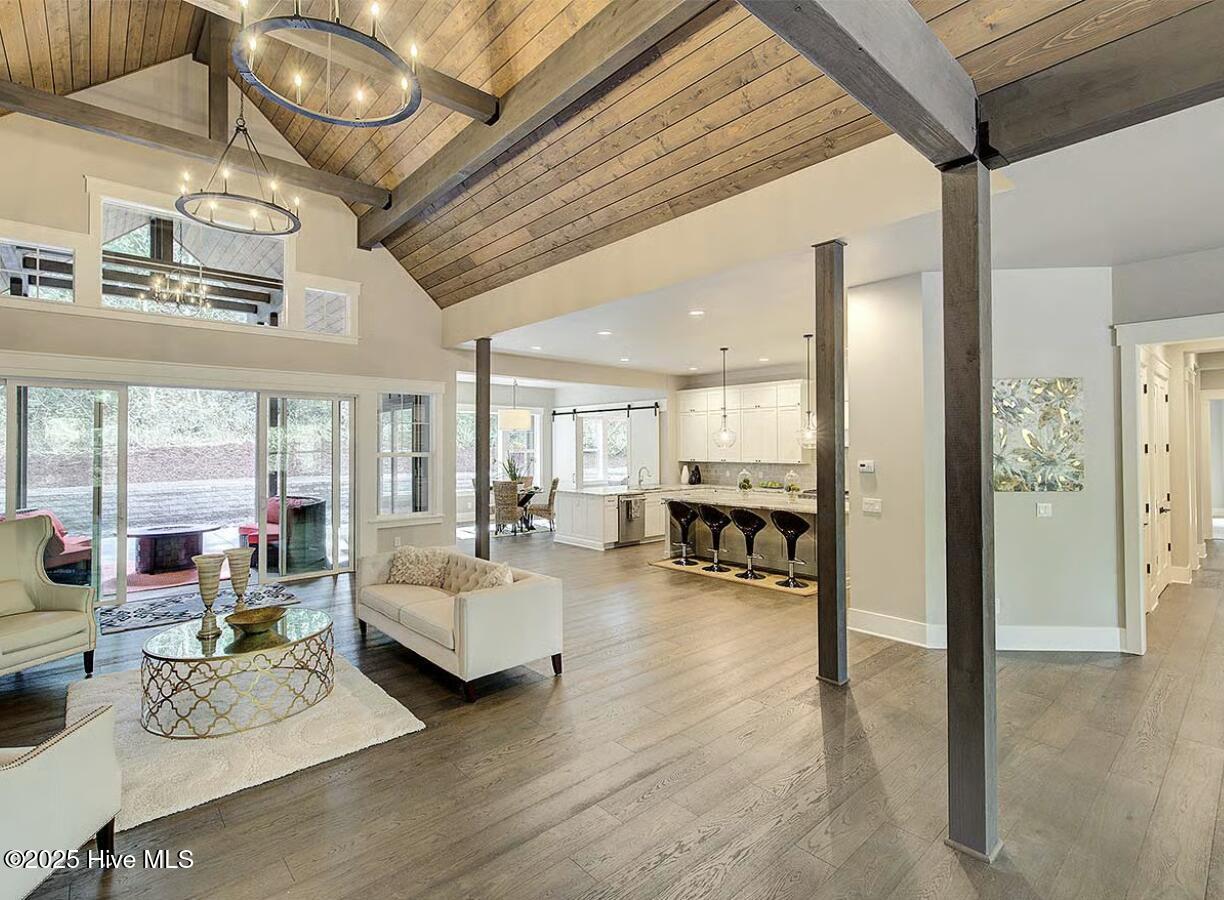 1 Kenwood Court