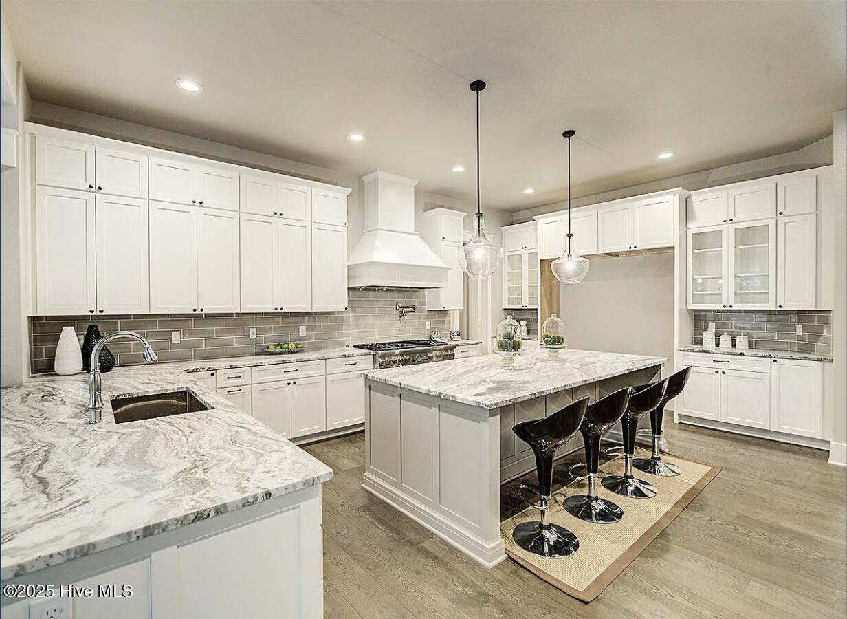 1 Kenwood Court