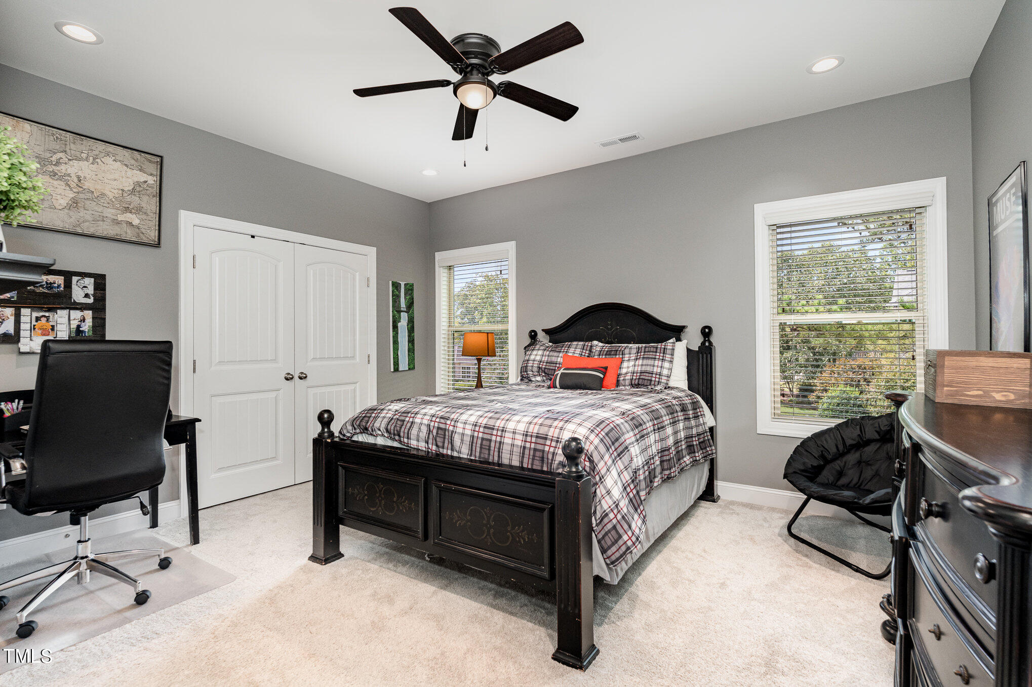 498 Legacy Falls Drive N