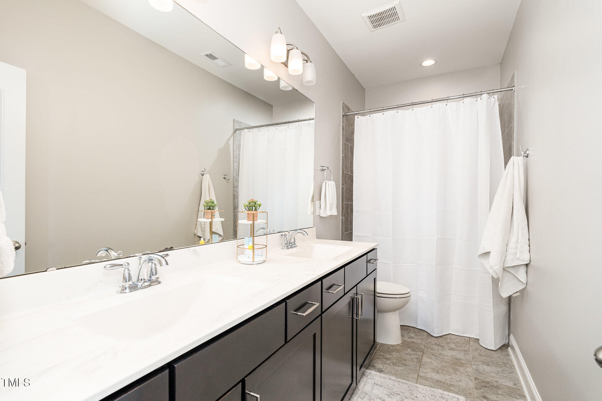 498 Legacy Falls Drive N