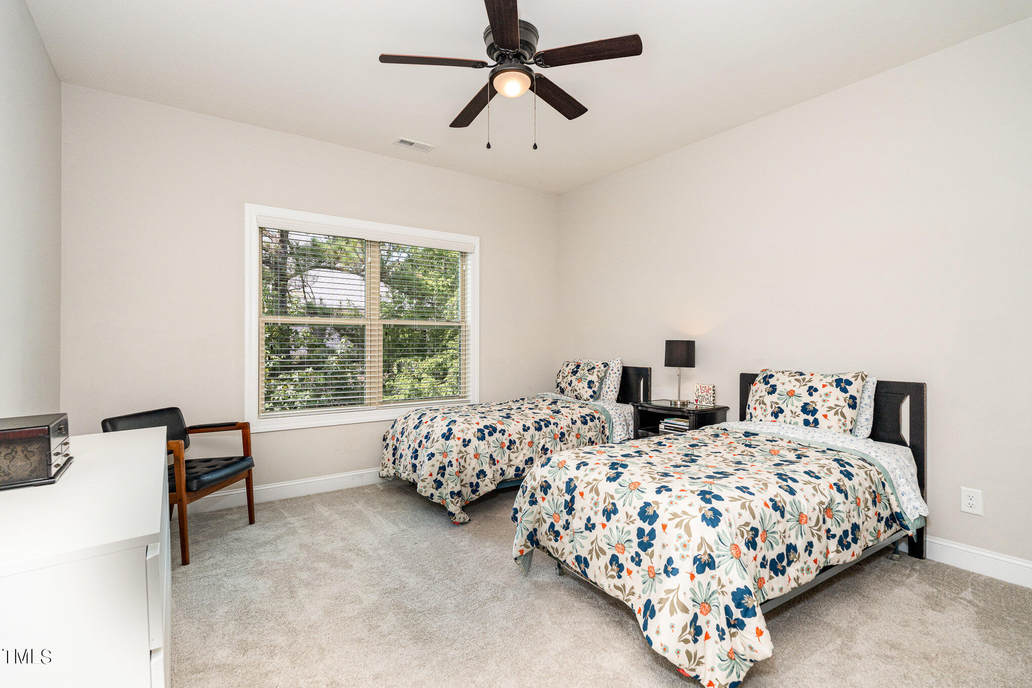 498 Legacy Falls Drive N