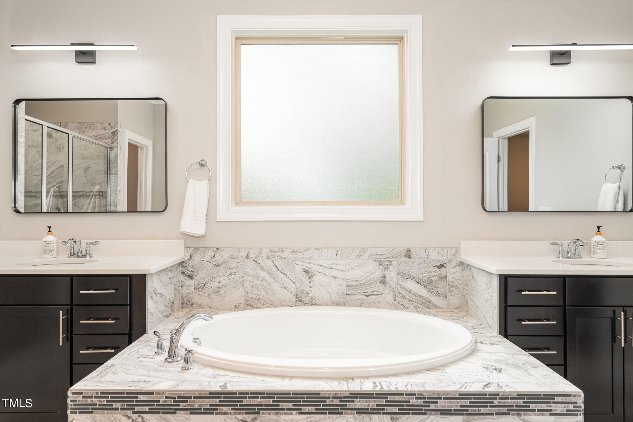 498 Legacy Falls Drive N