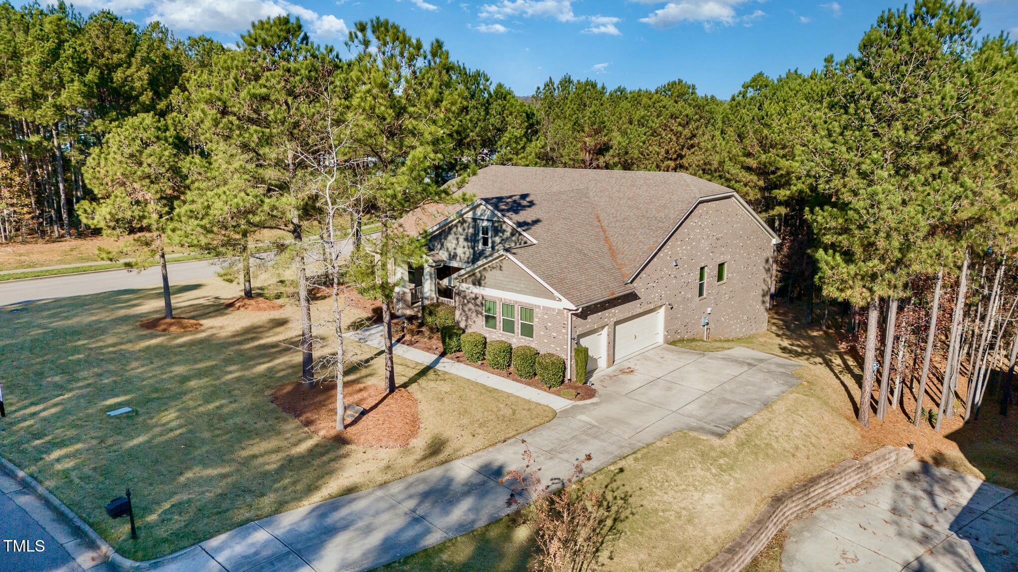 15 Rolling Meadows Lane