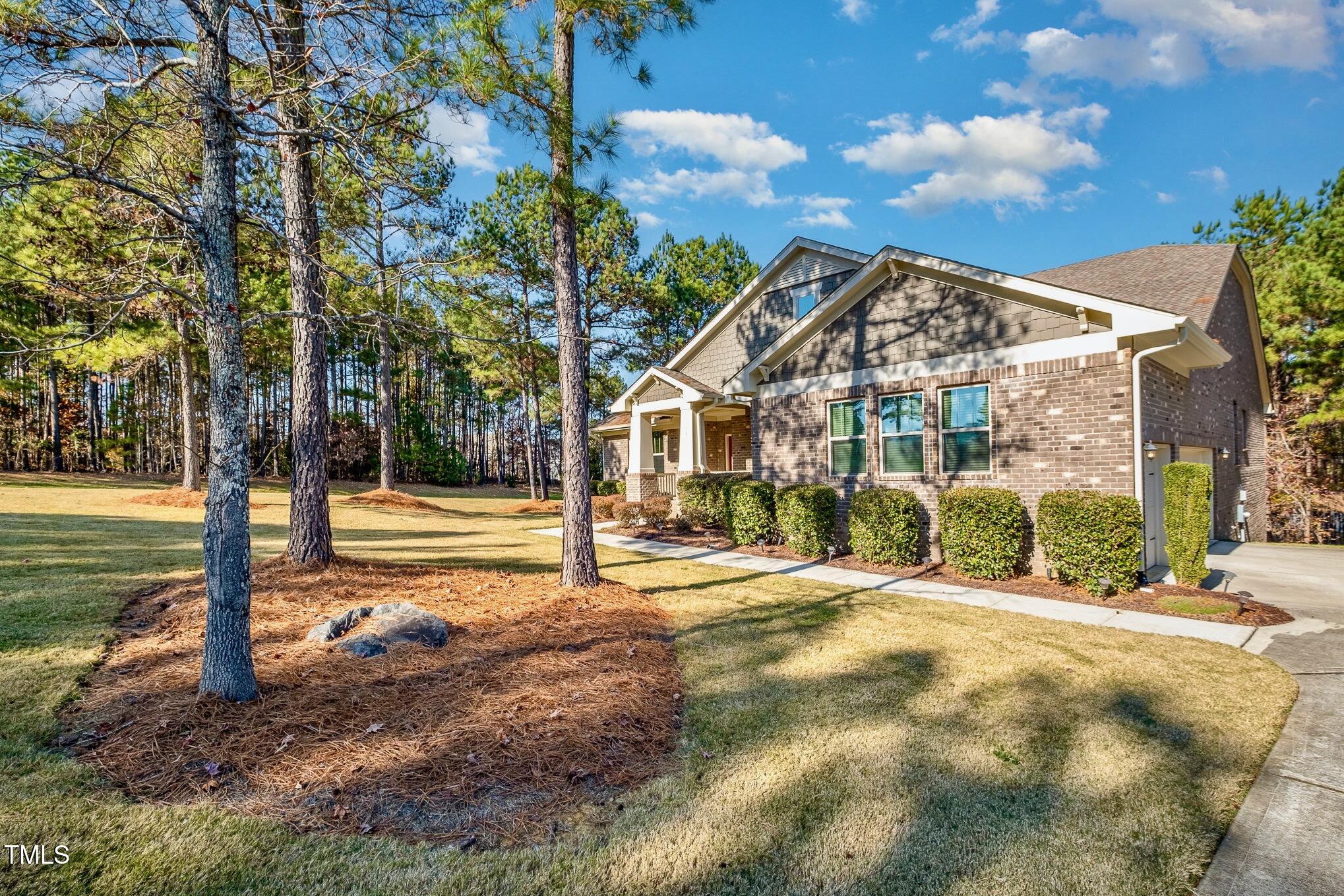 15 Rolling Meadows Lane