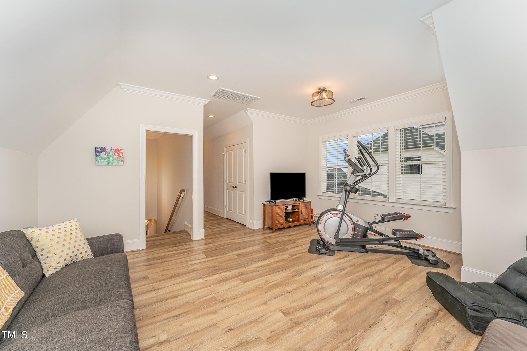 1101 Bessie Court