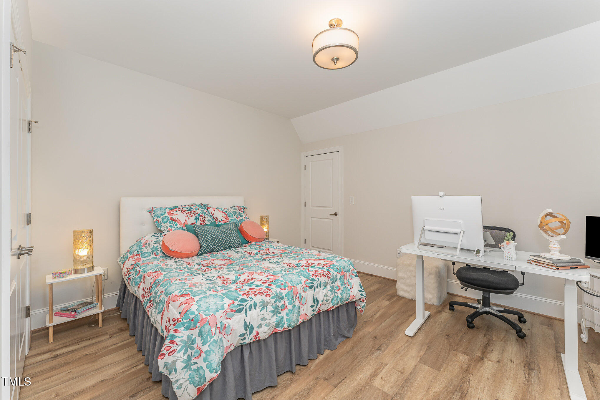 1101 Bessie Court