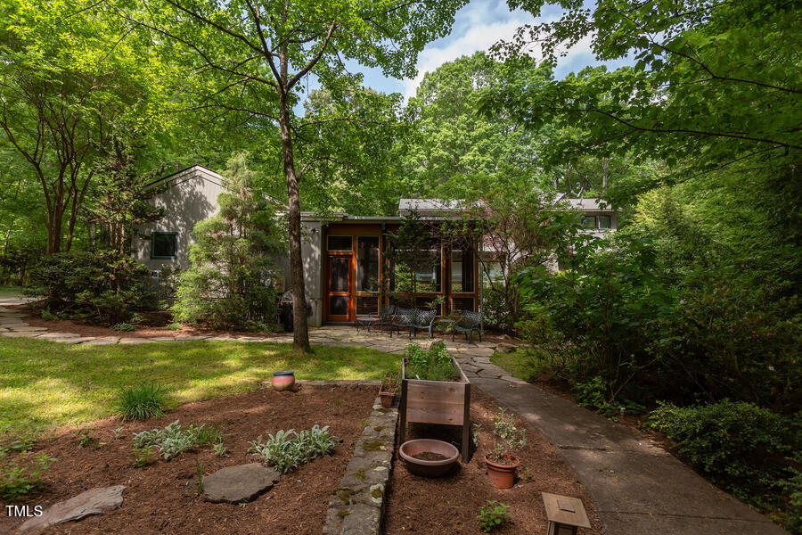 3604 Pasture Road