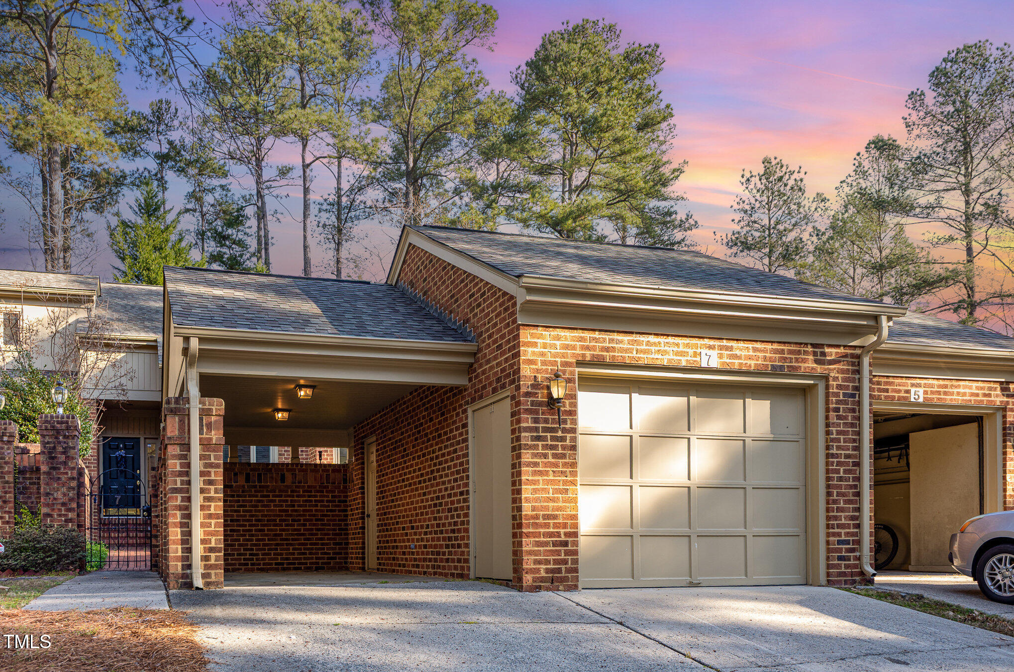 7 Innisfree Drive