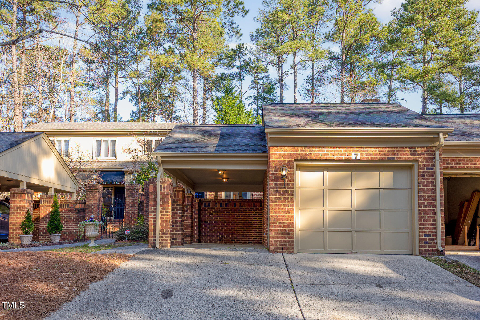 7 Innisfree Drive