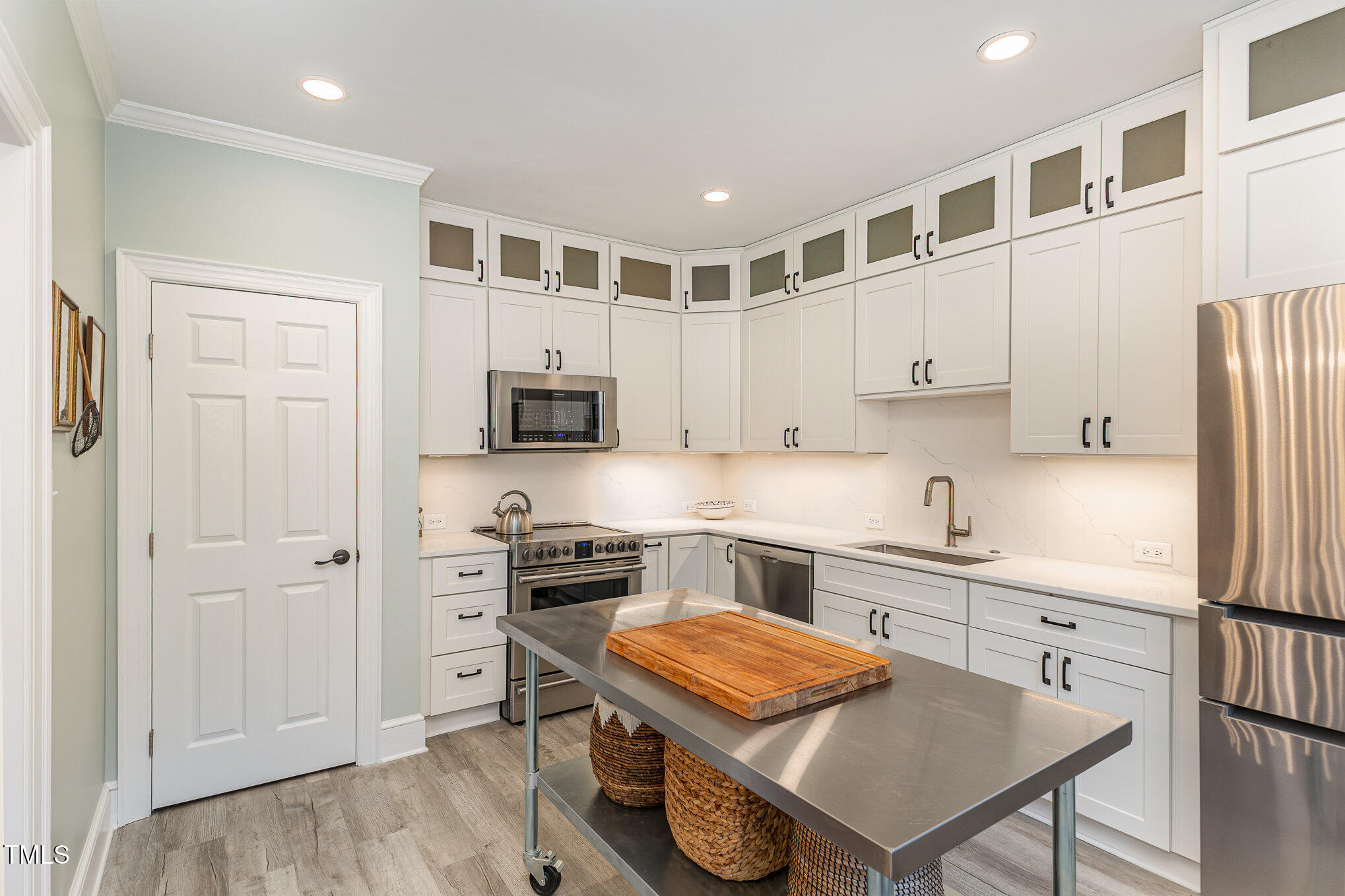7 Innisfree Drive