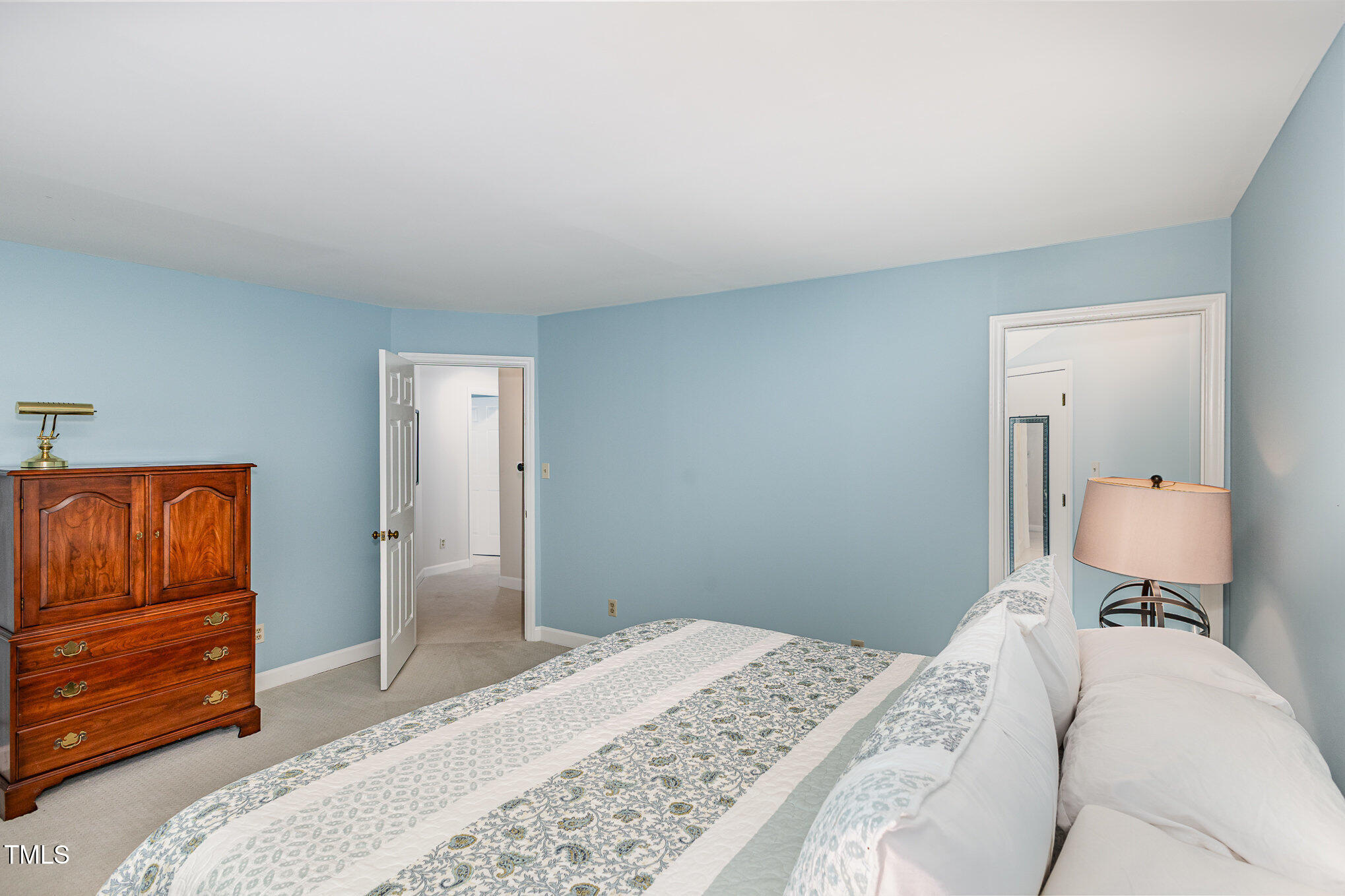 7 Innisfree Drive