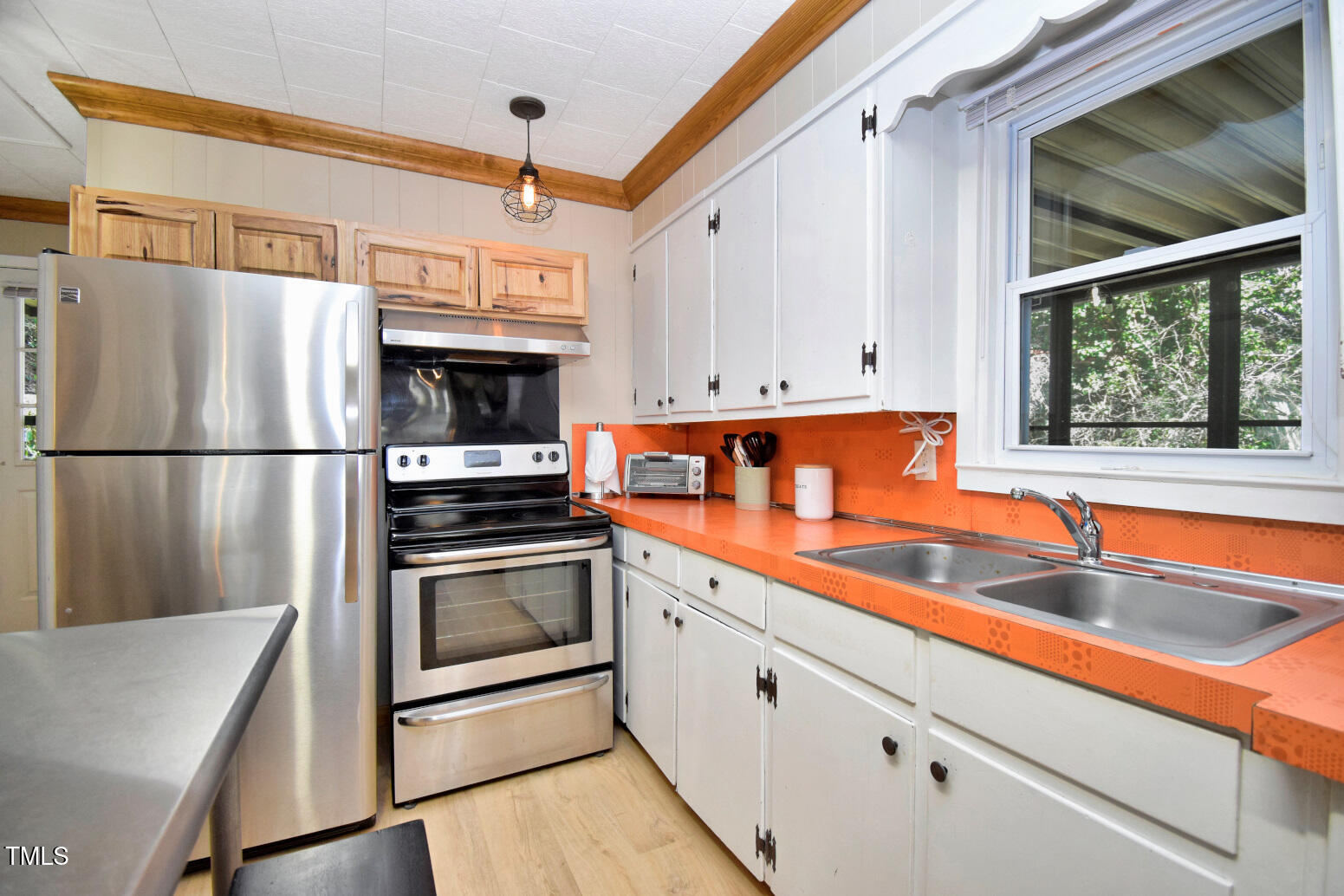 1471 Bamboo Road