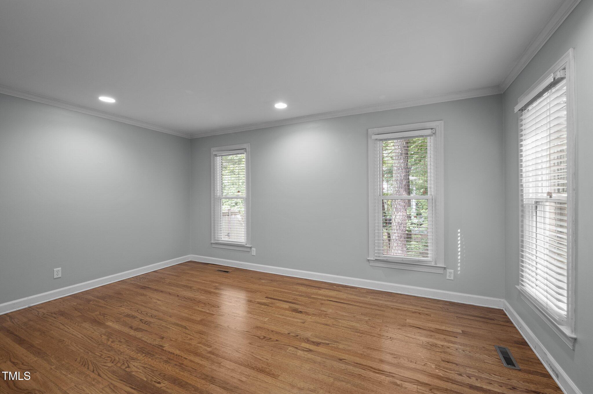 102 Mel Oak Drive