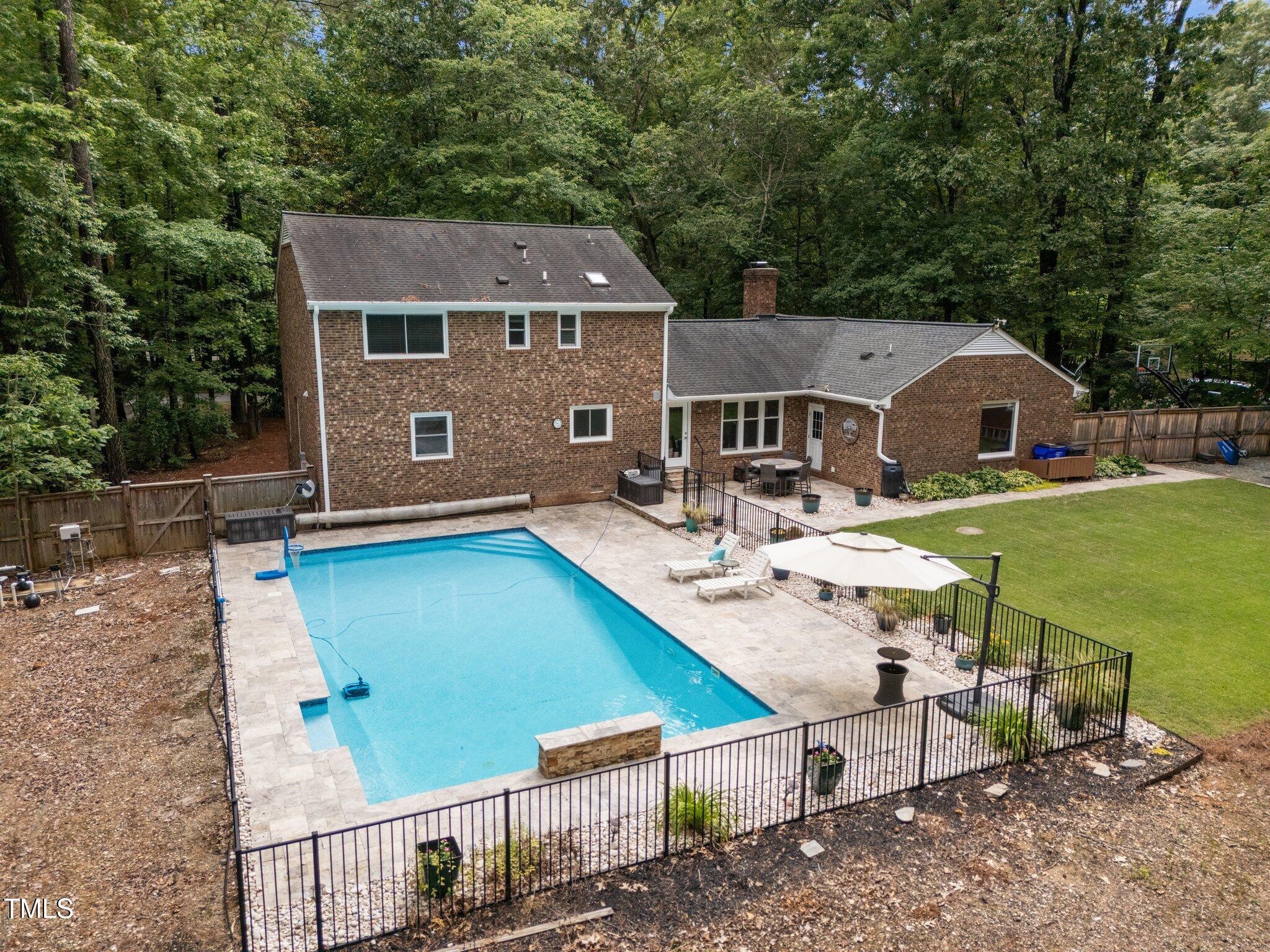102 Mel Oak Drive