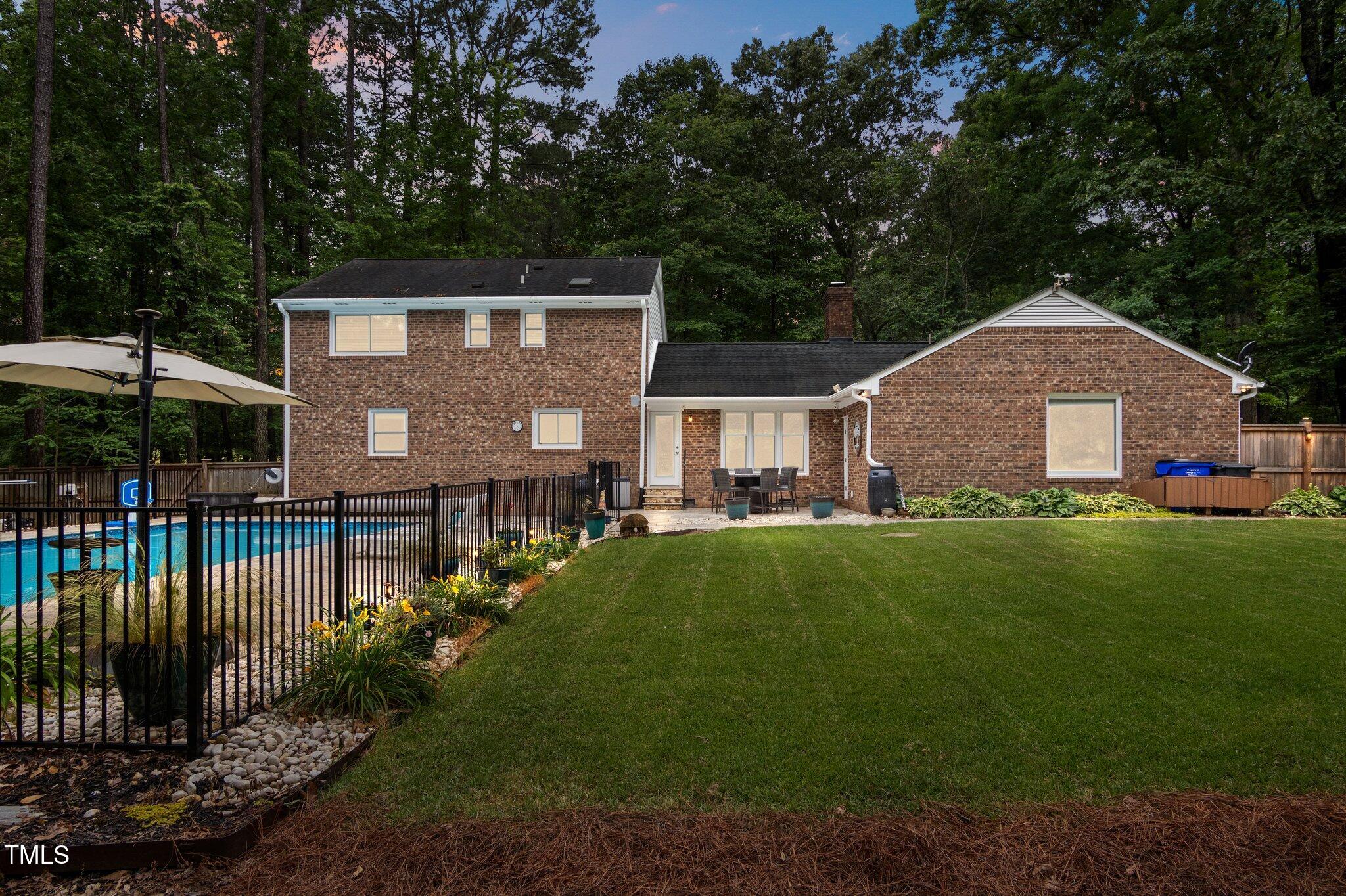 102 Mel Oak Drive
