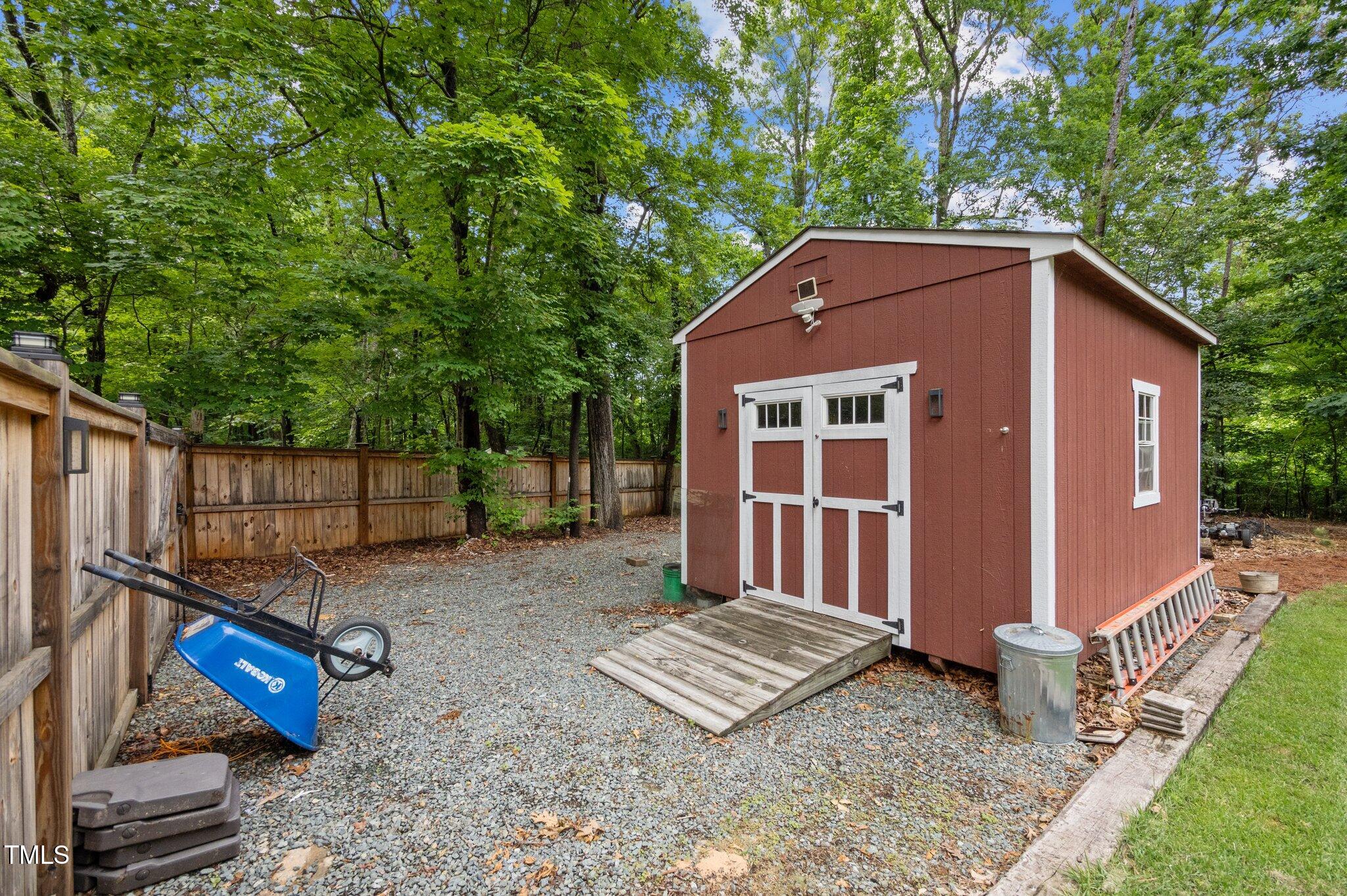 102 Mel Oak Drive