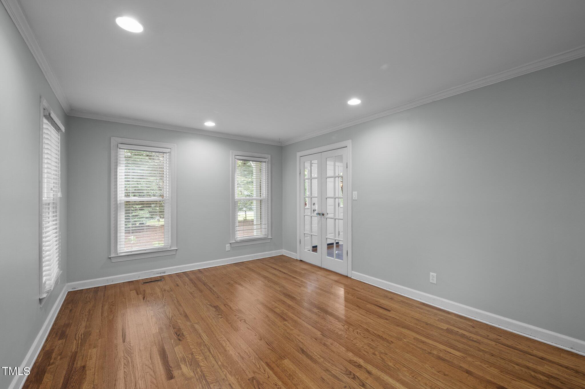 102 Mel Oak Drive