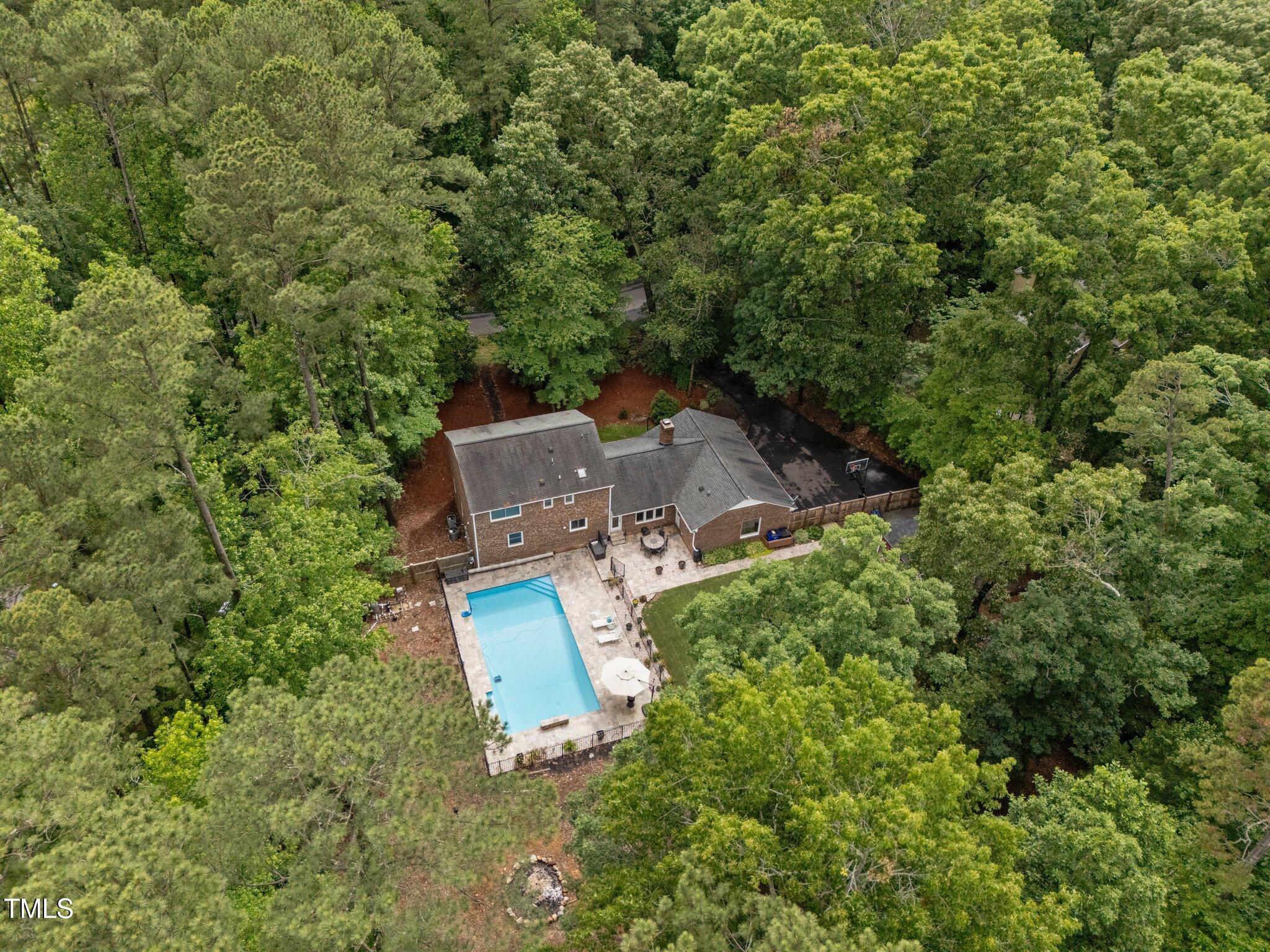 102 Mel Oak Drive