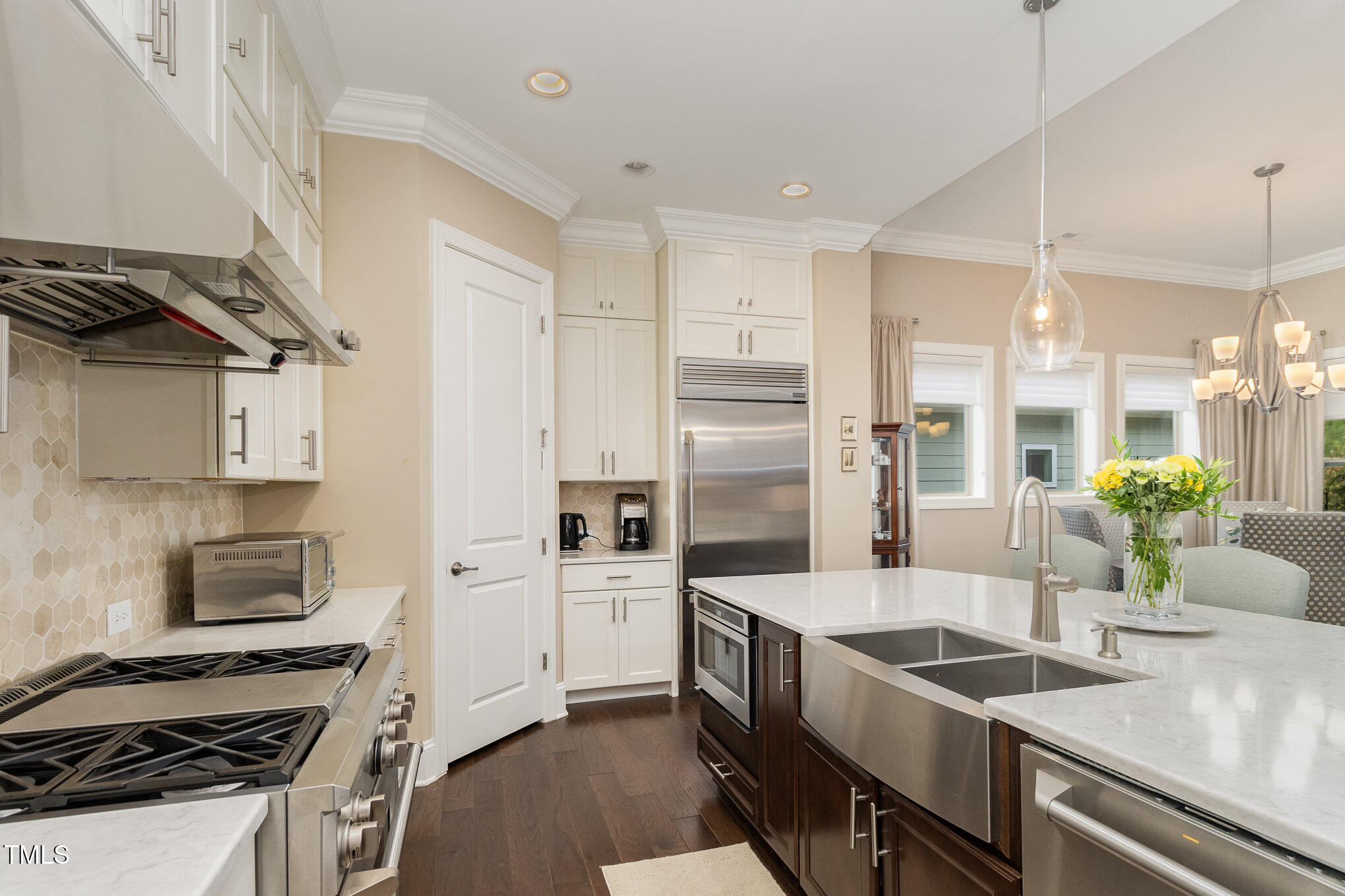 212 Middleton Place