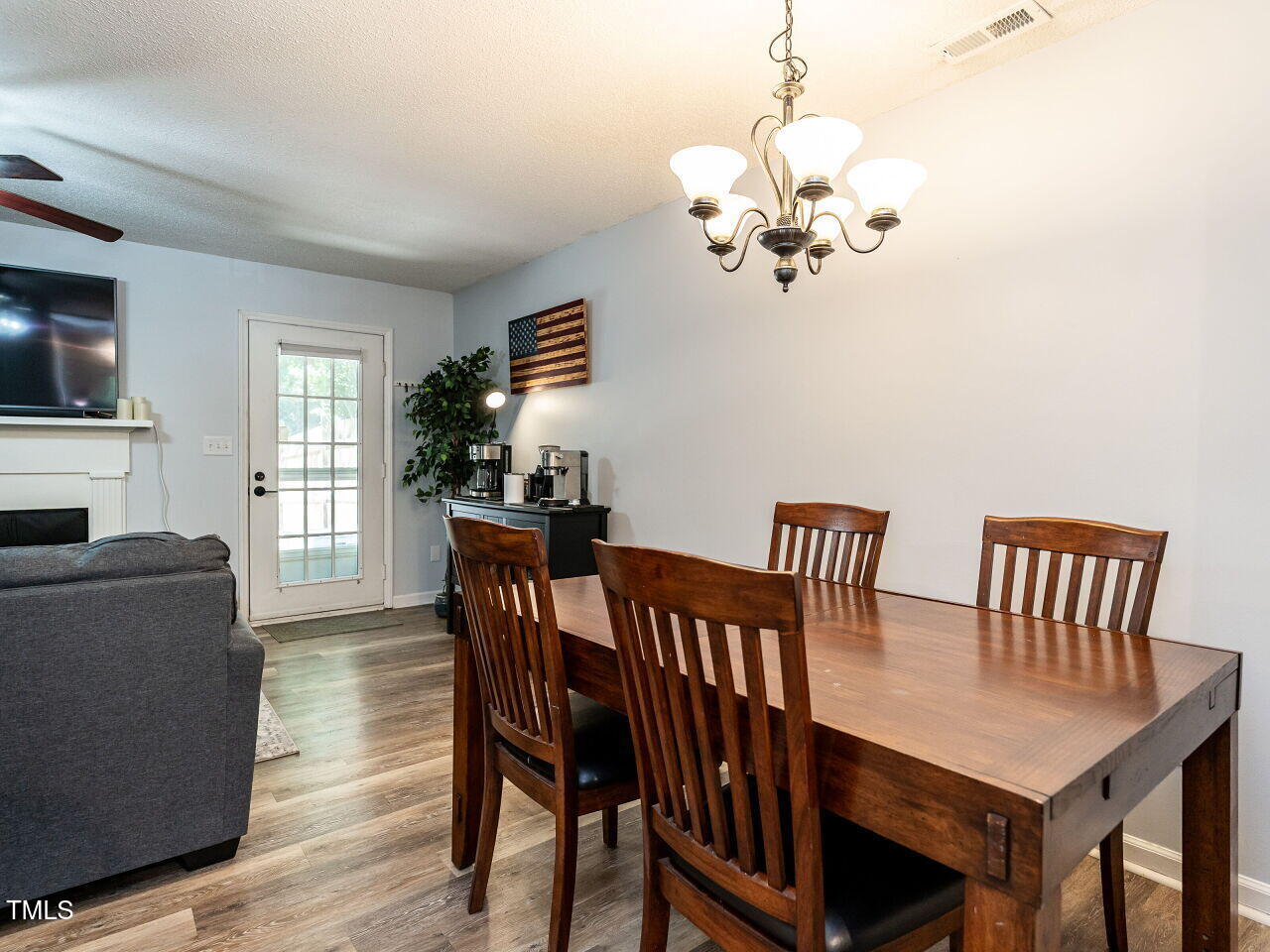 108 Hollow Oak Drive