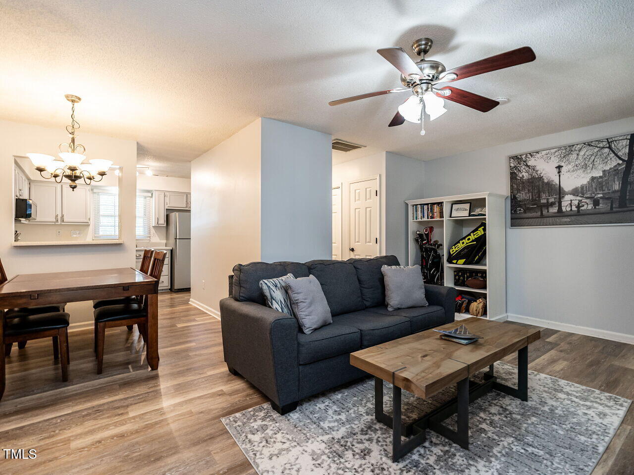 108 Hollow Oak Drive