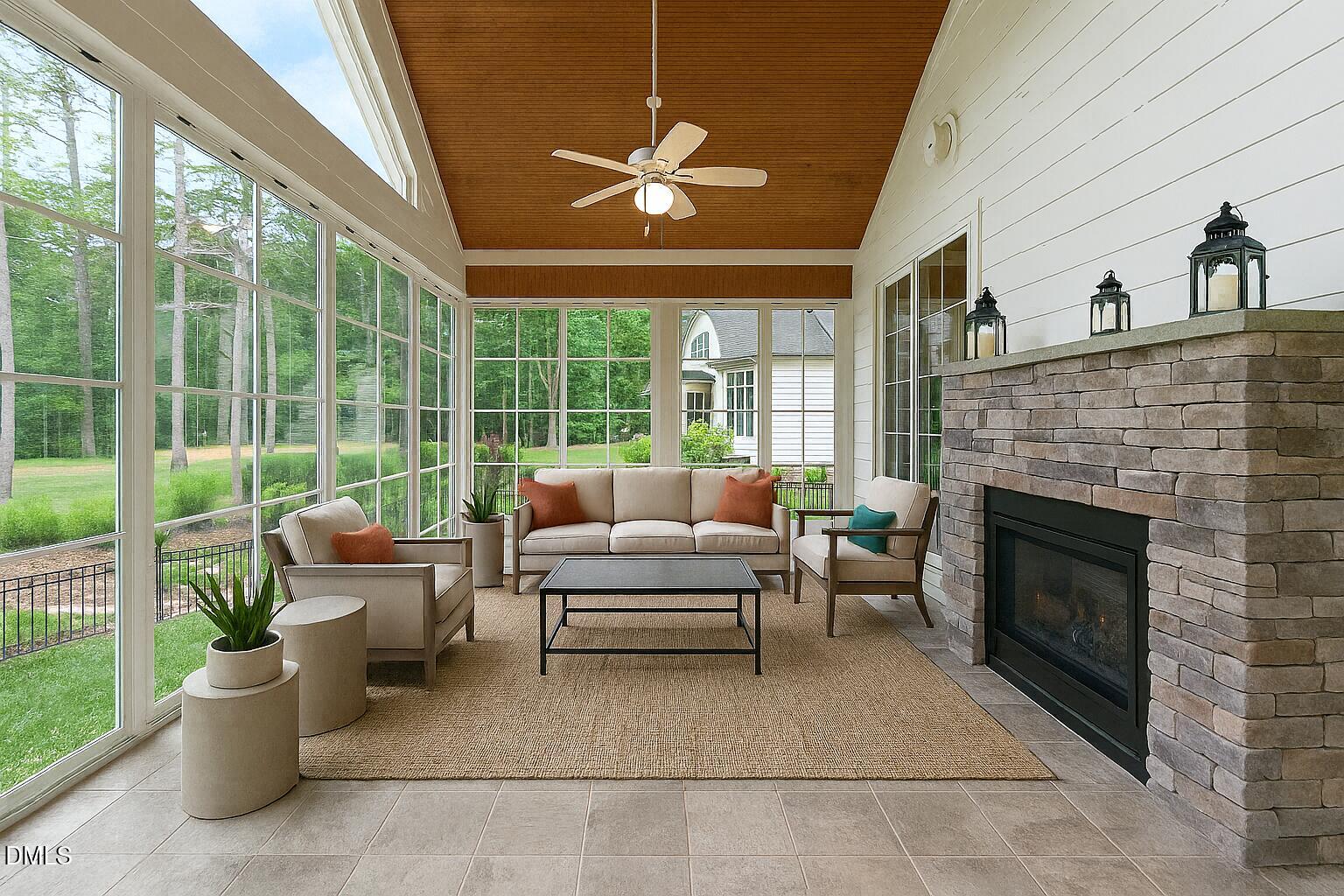 498 Mountain Laurel