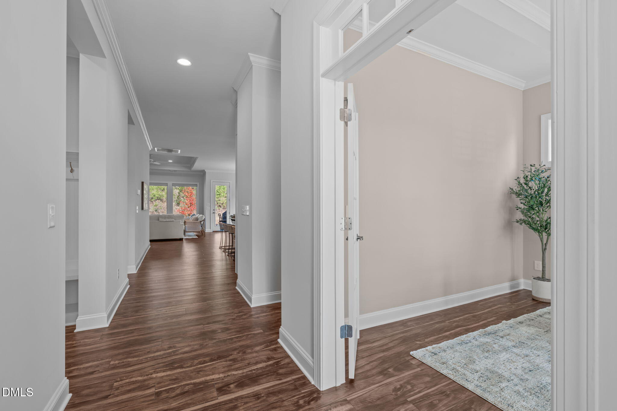 616 Middleton Place