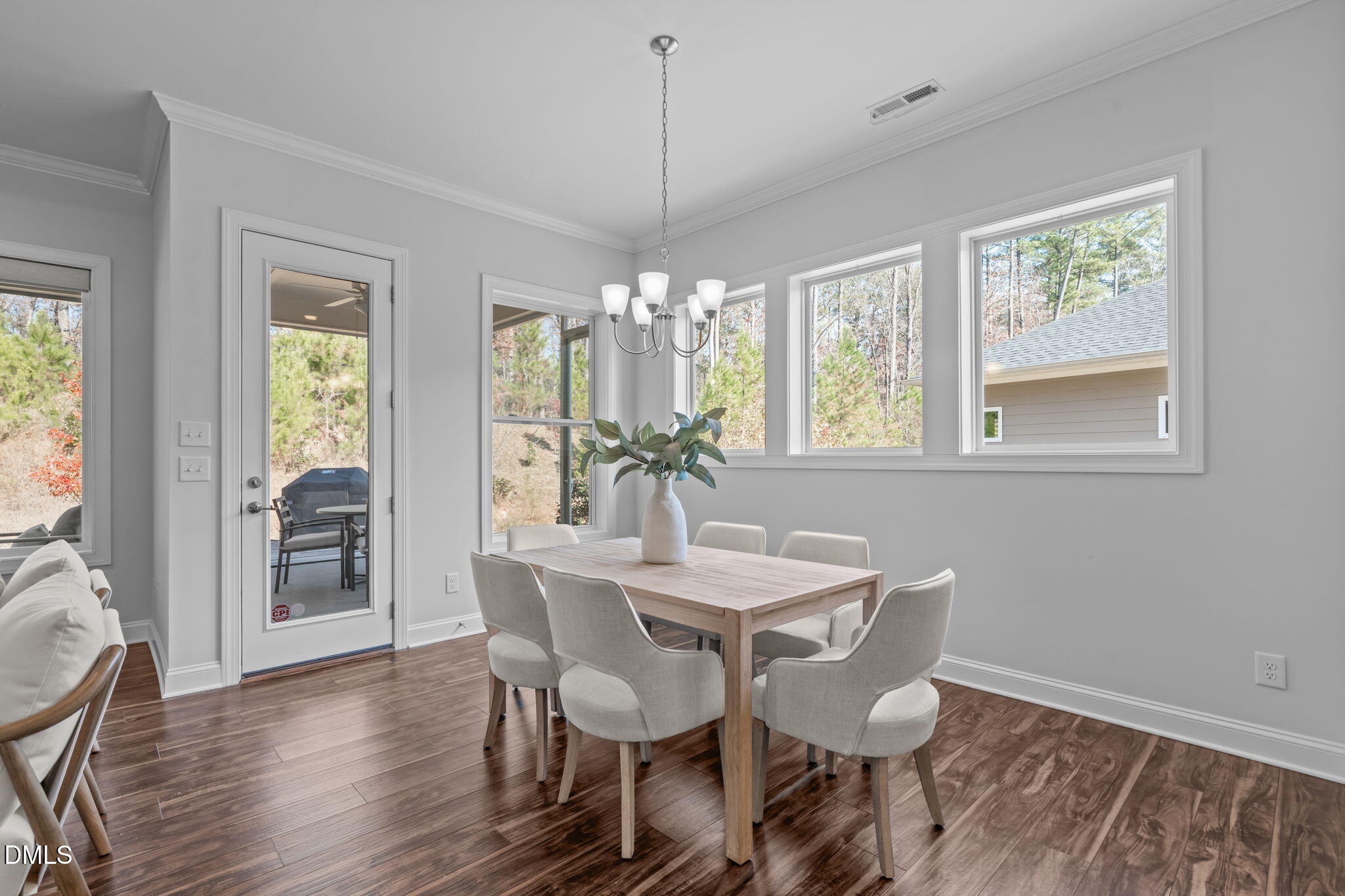 616 Middleton Place