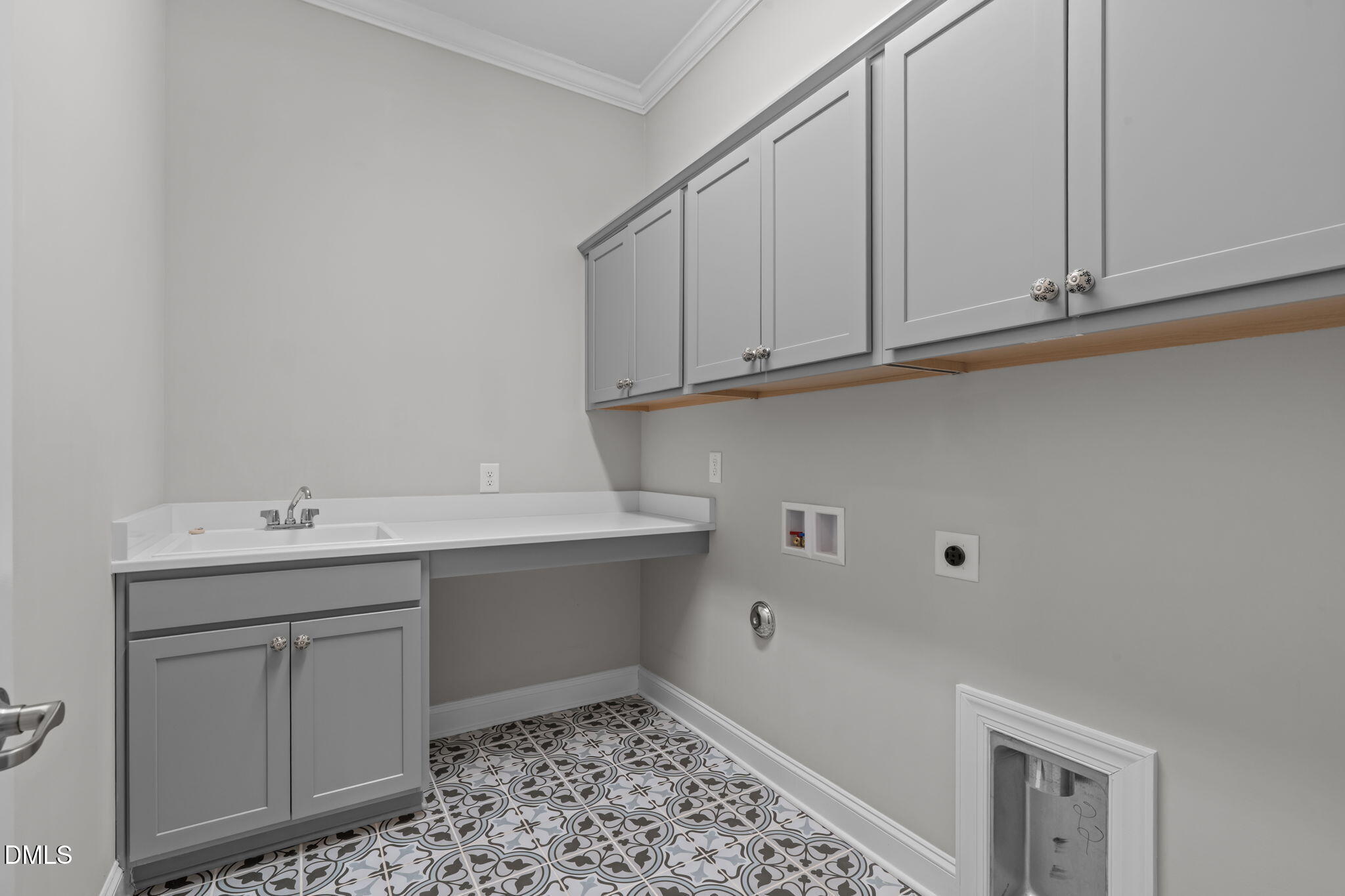616 Middleton Place