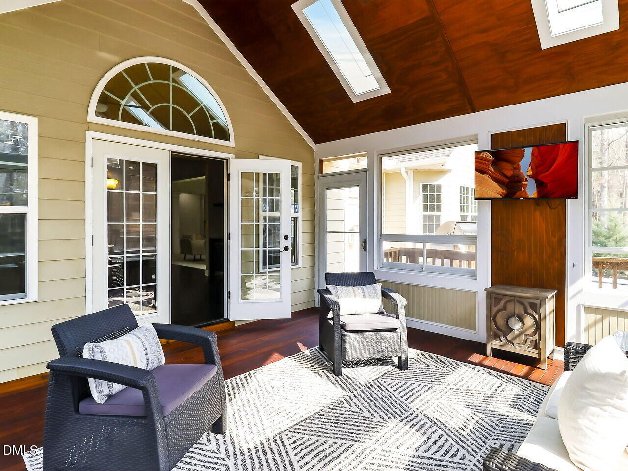 139 Dover Grant Court